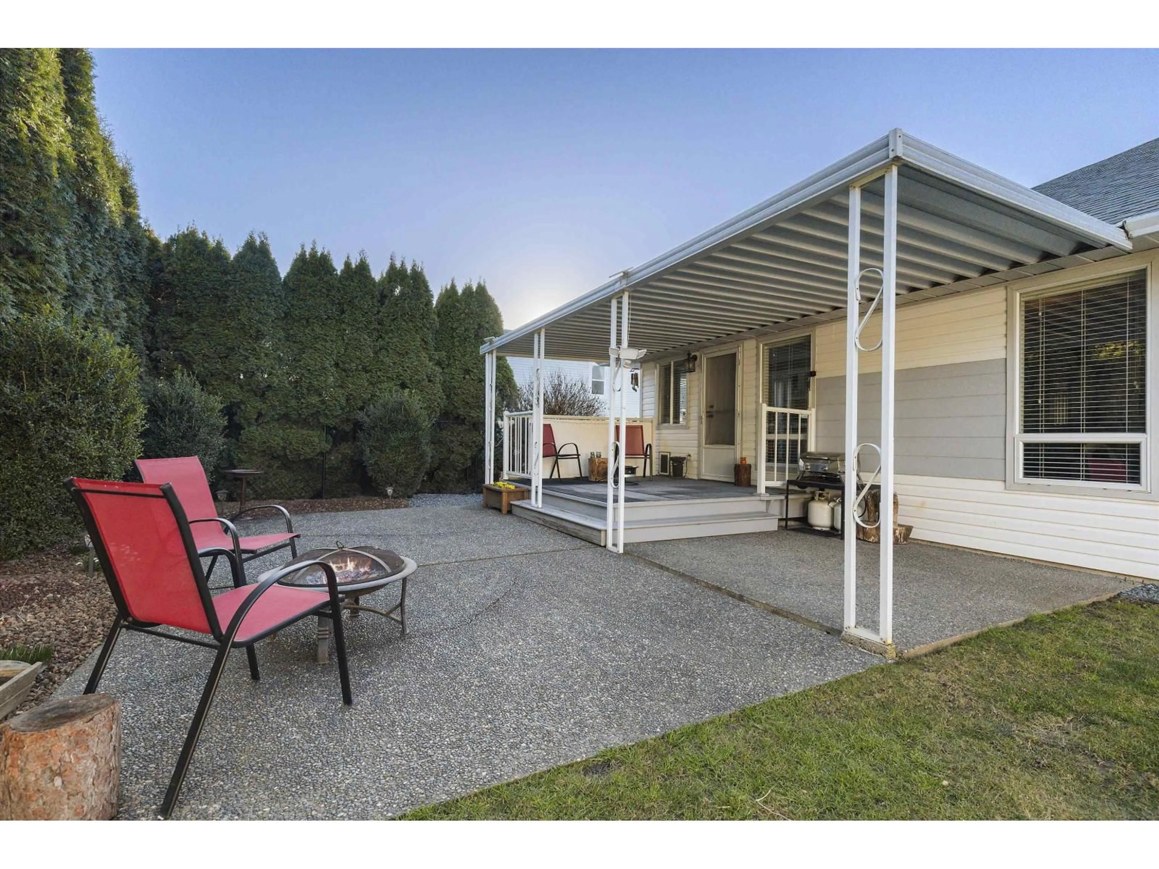 Patio, unknown for 1636 AGASSIZ-ROSEDALE HIGHWAY NO 9 HIGHWAY, Agassiz British Columbia V0M1A3