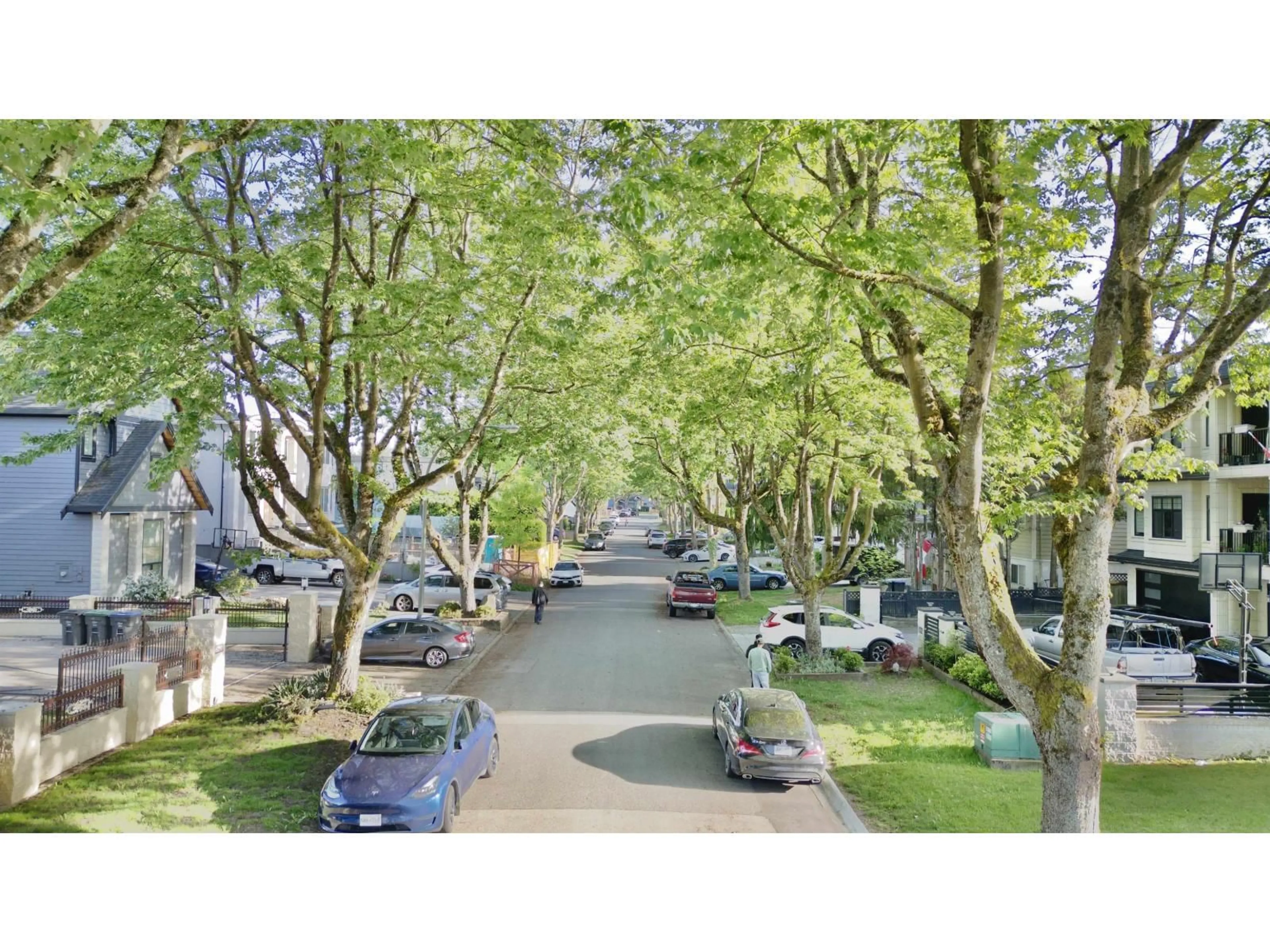 Blurry image for 6290 129A, Surrey British Columbia V3X1R8