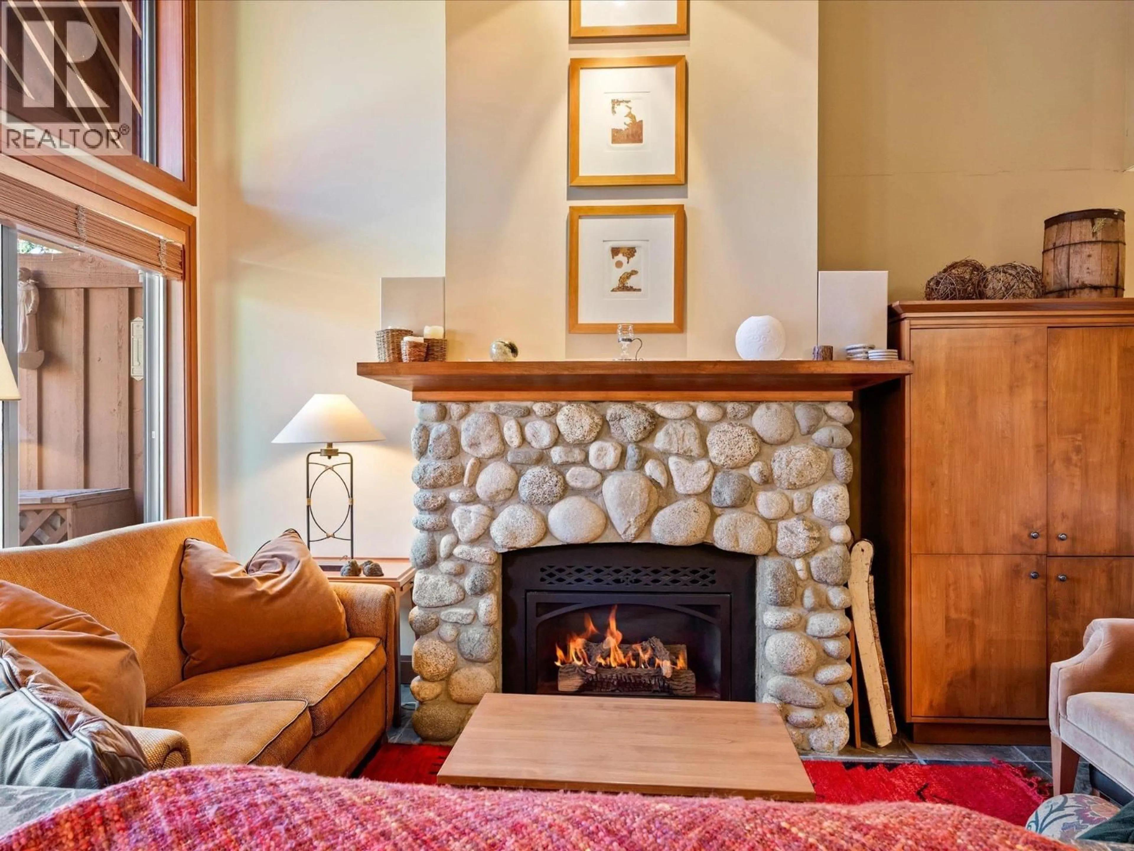 Living room with furniture, unknown for ABCD - 4803 CASABELLA CRESCENT, Whistler British Columbia V8E0Z4