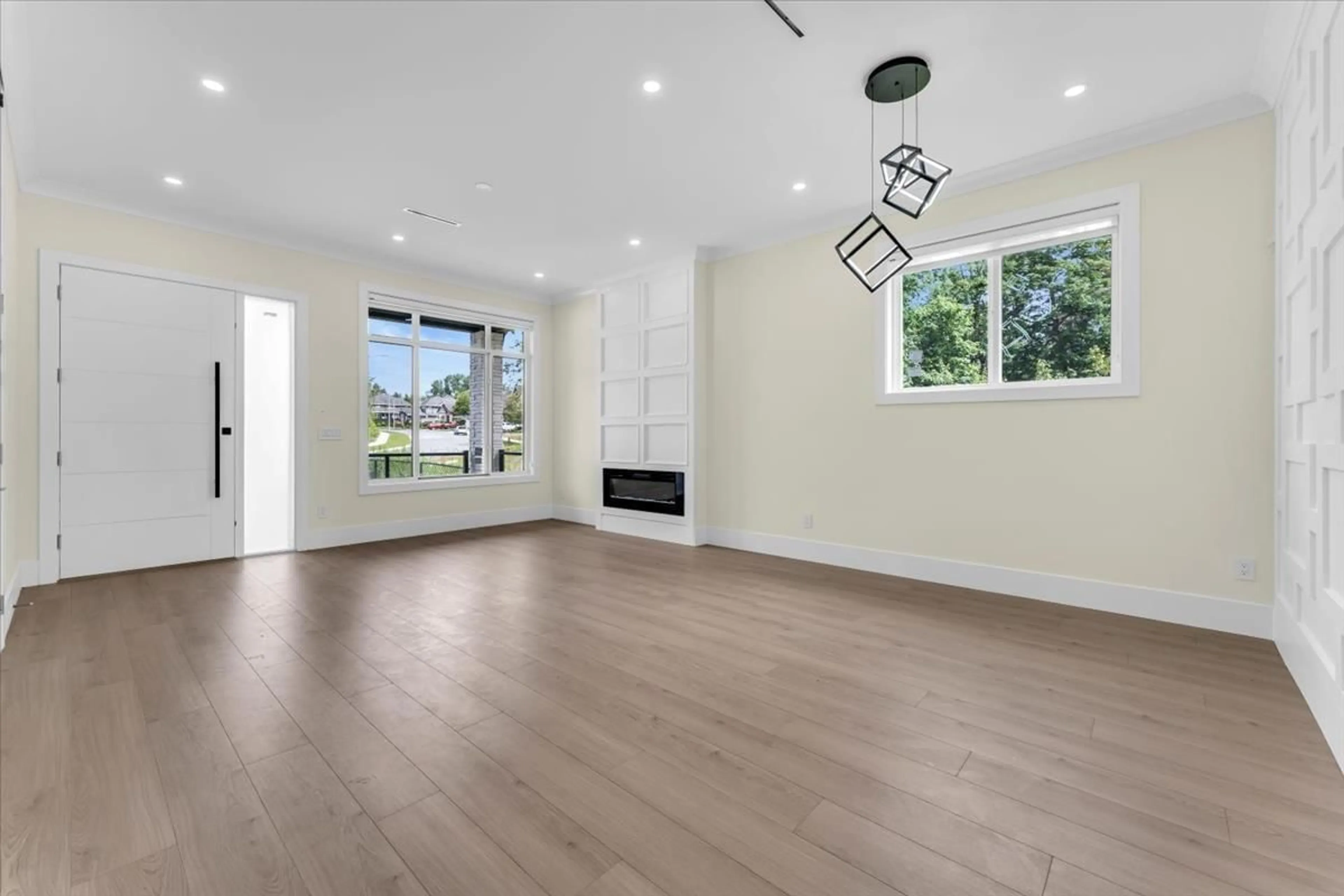 Unknown for 16192 78, Surrey British Columbia V4N0X4