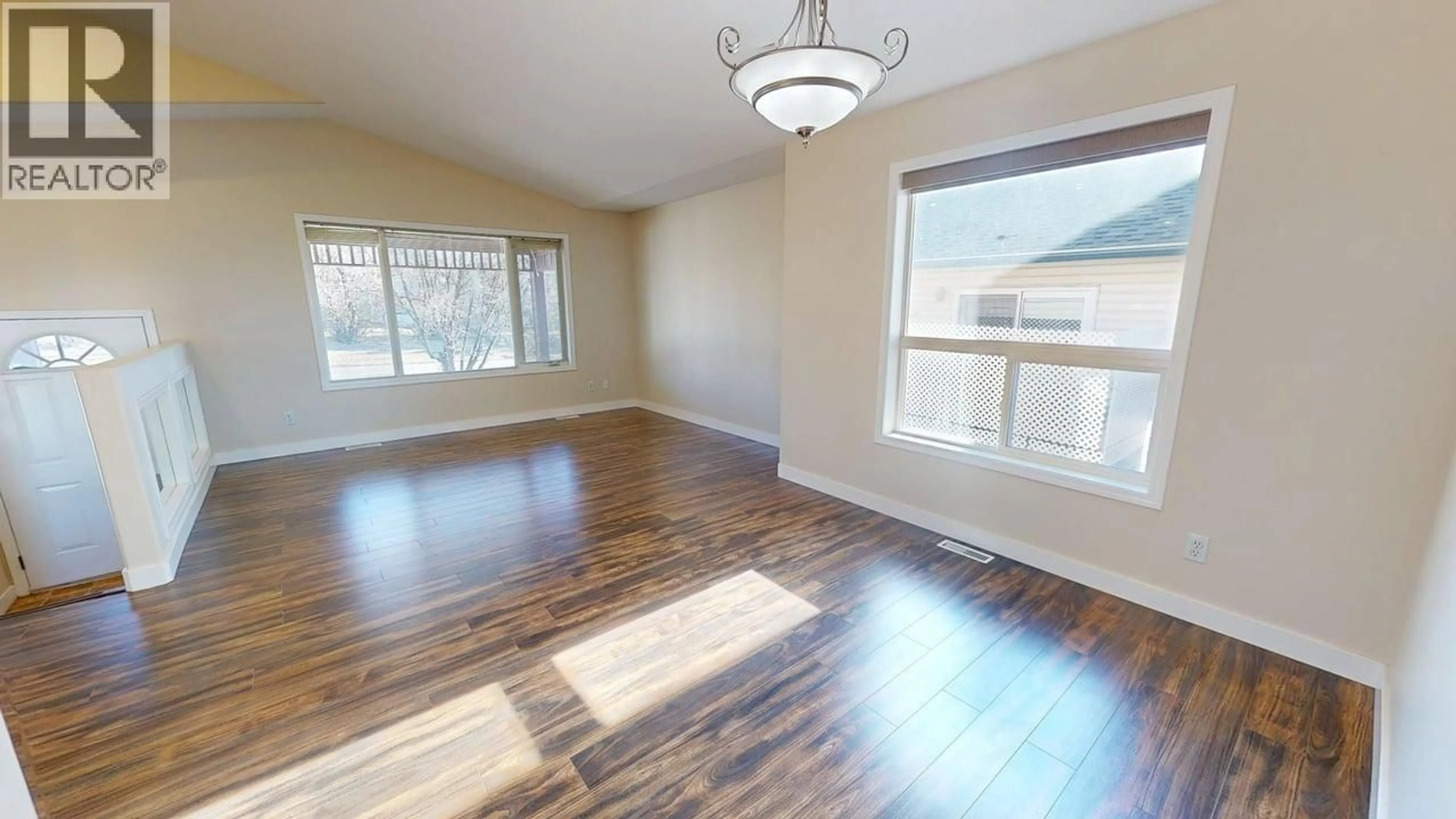 A pic of a room for 9628 98 STREET, Fort St. John British Columbia V1J6Z8