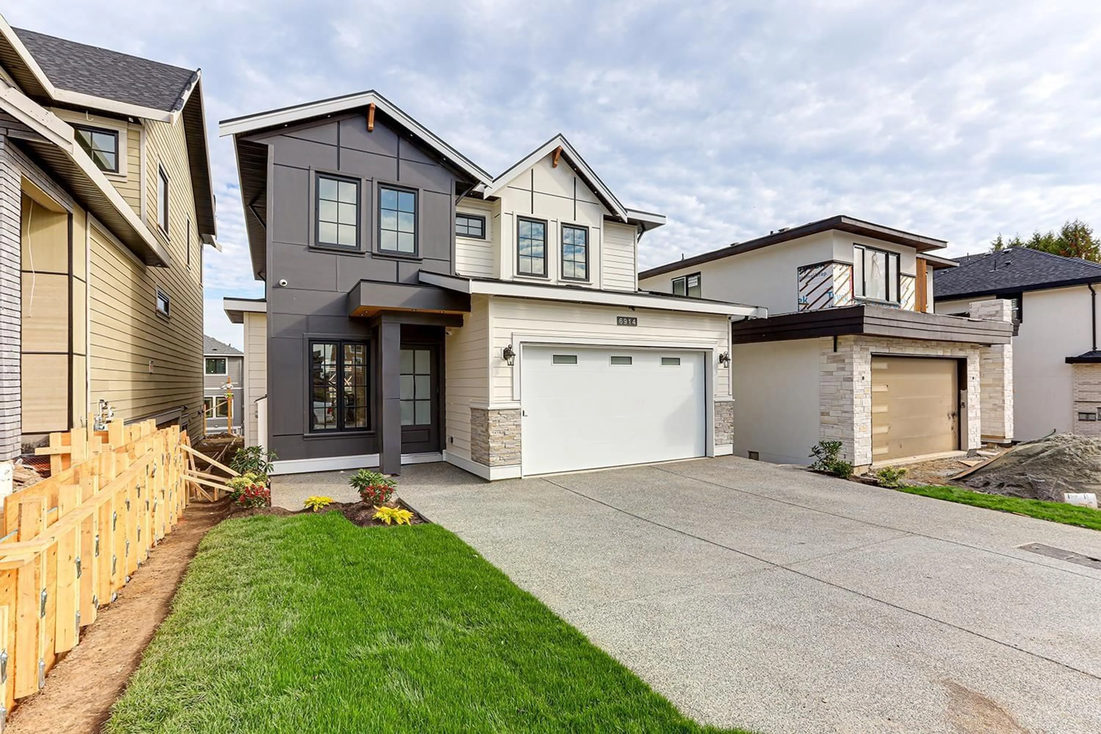 Home with brick exterior material, street for 6914 204A, Langley British Columbia V2Y1R2