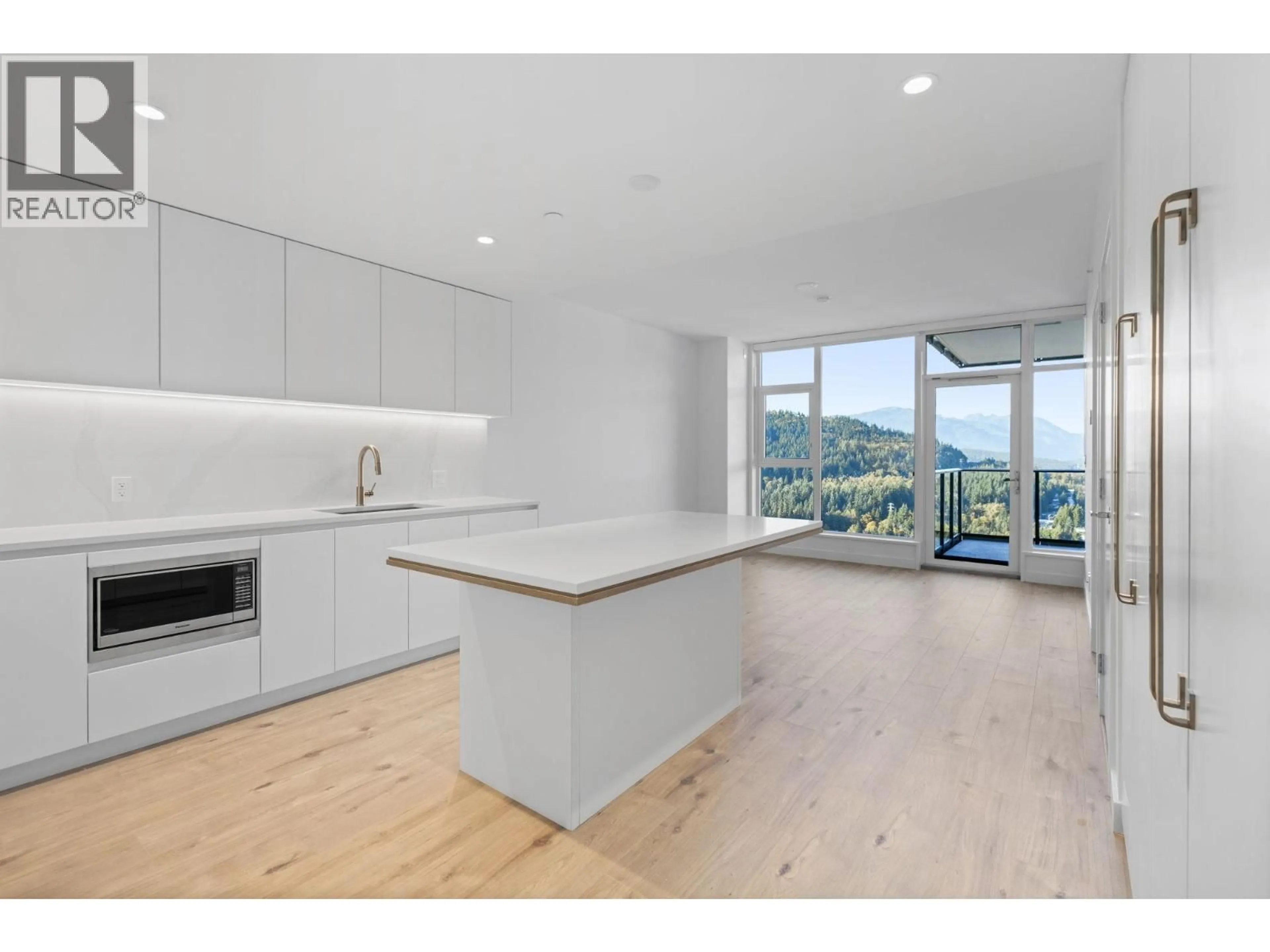 Open concept kitchen, unknown for 3901 - 720 FARROW STREET, Coquitlam British Columbia V3J0P3