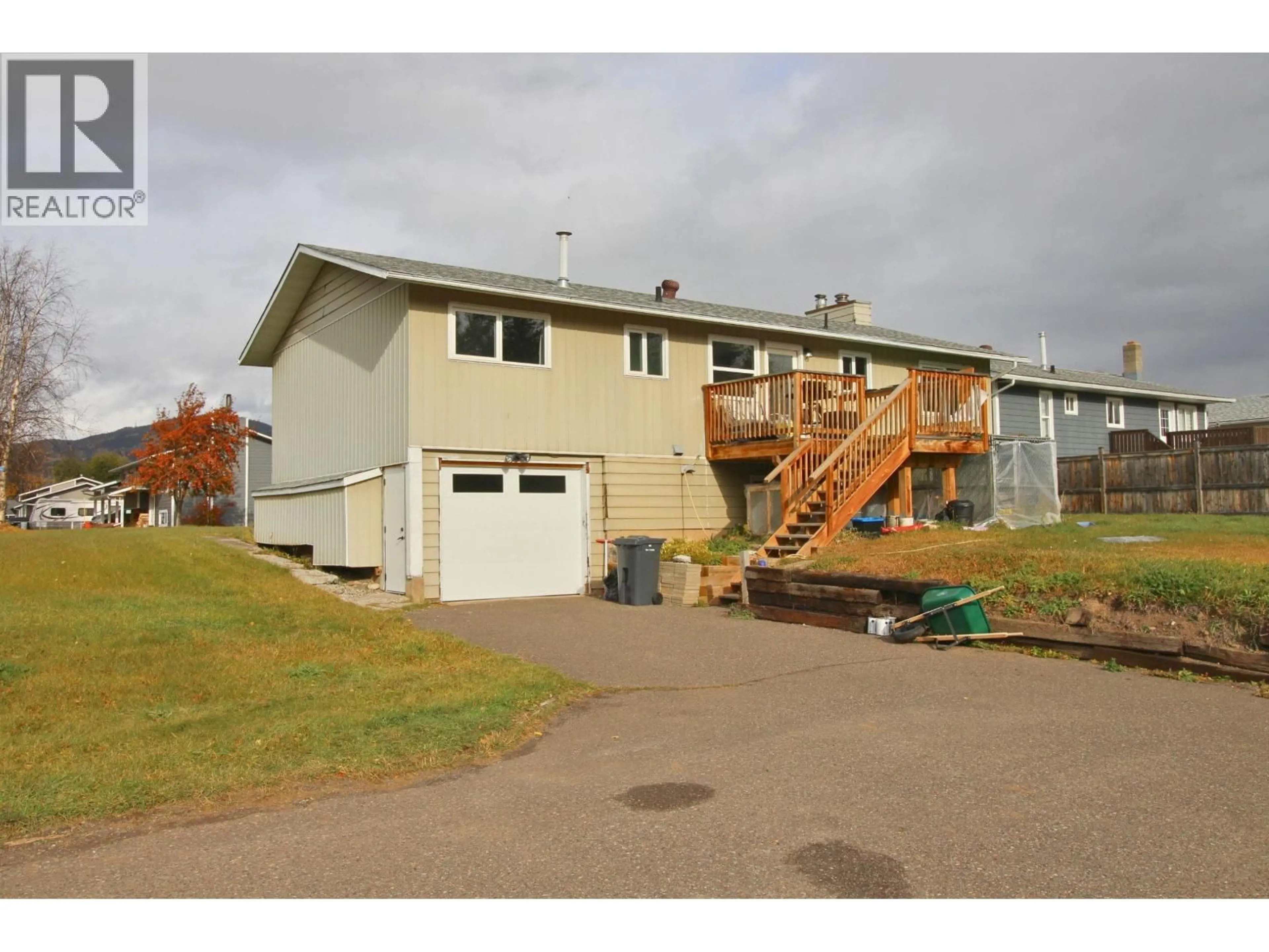 Home with vinyl exterior material, unknown for 3280 JEWEL ROAD, Houston British Columbia V0J1Z0