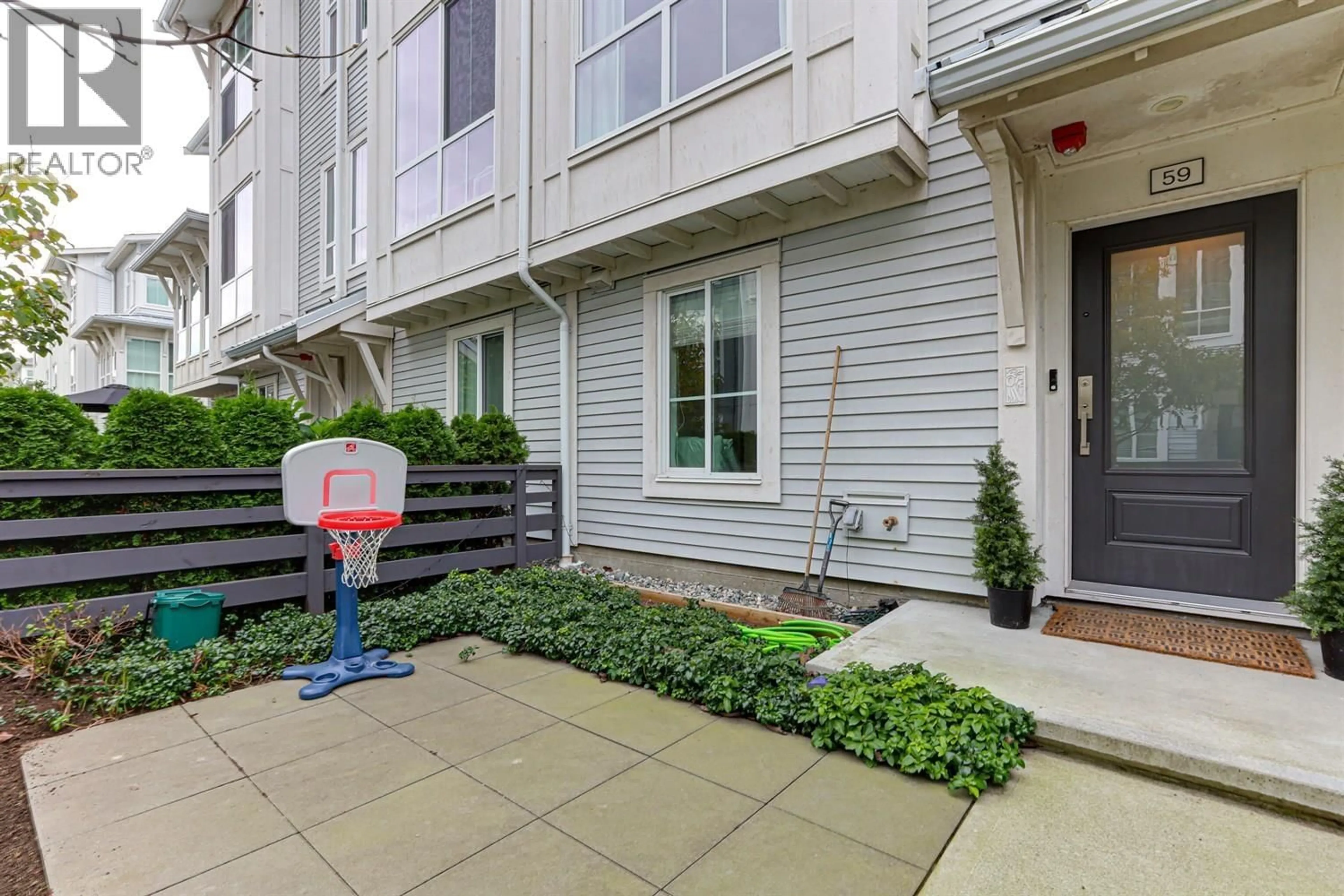 Patio, street for 59 - 4656 ORCA WAY, Tsawwassen British Columbia V4M0C9