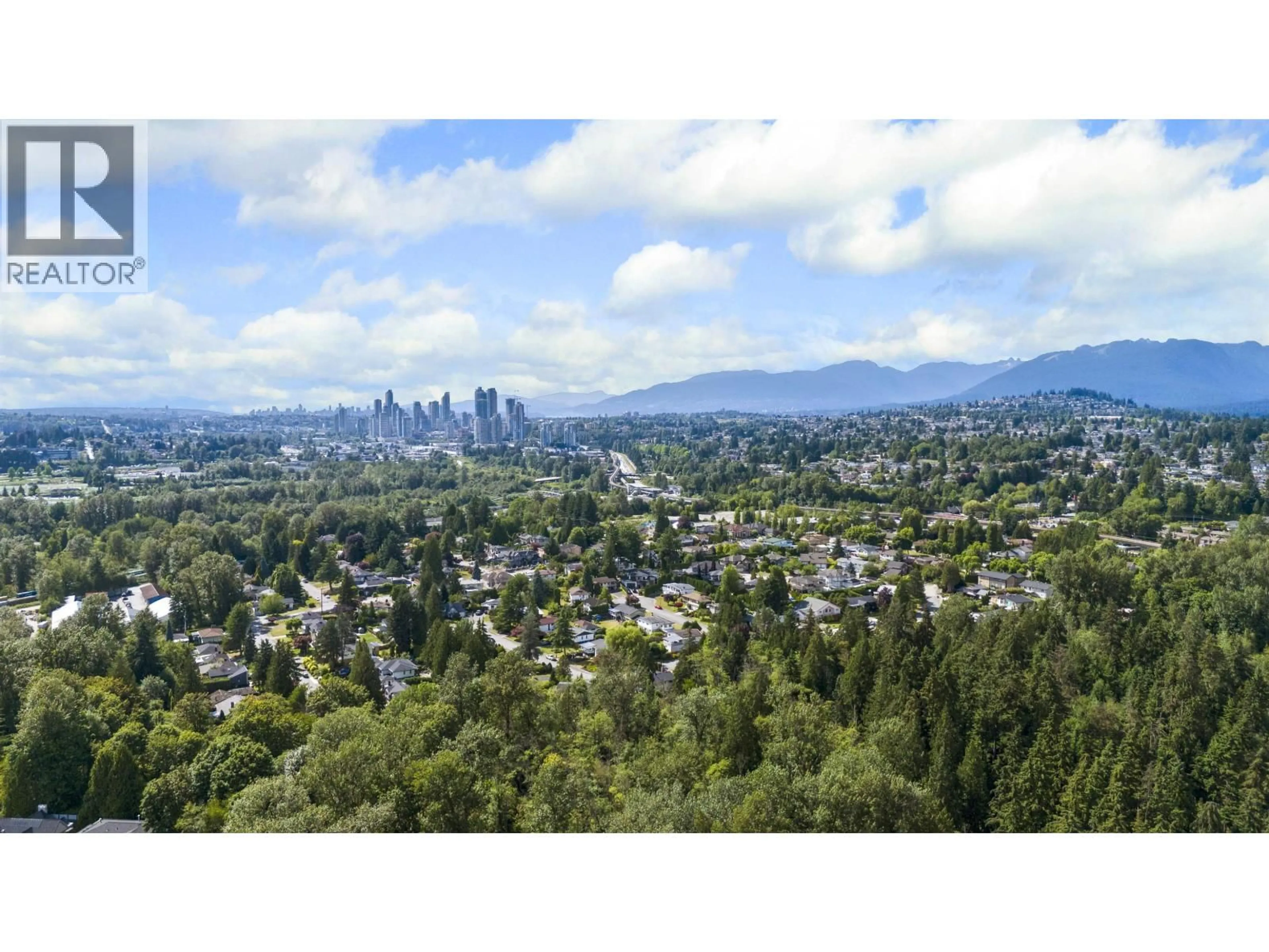 Unknown for 3550 PHILLIPS AVENUE, Burnaby British Columbia V5A2W7