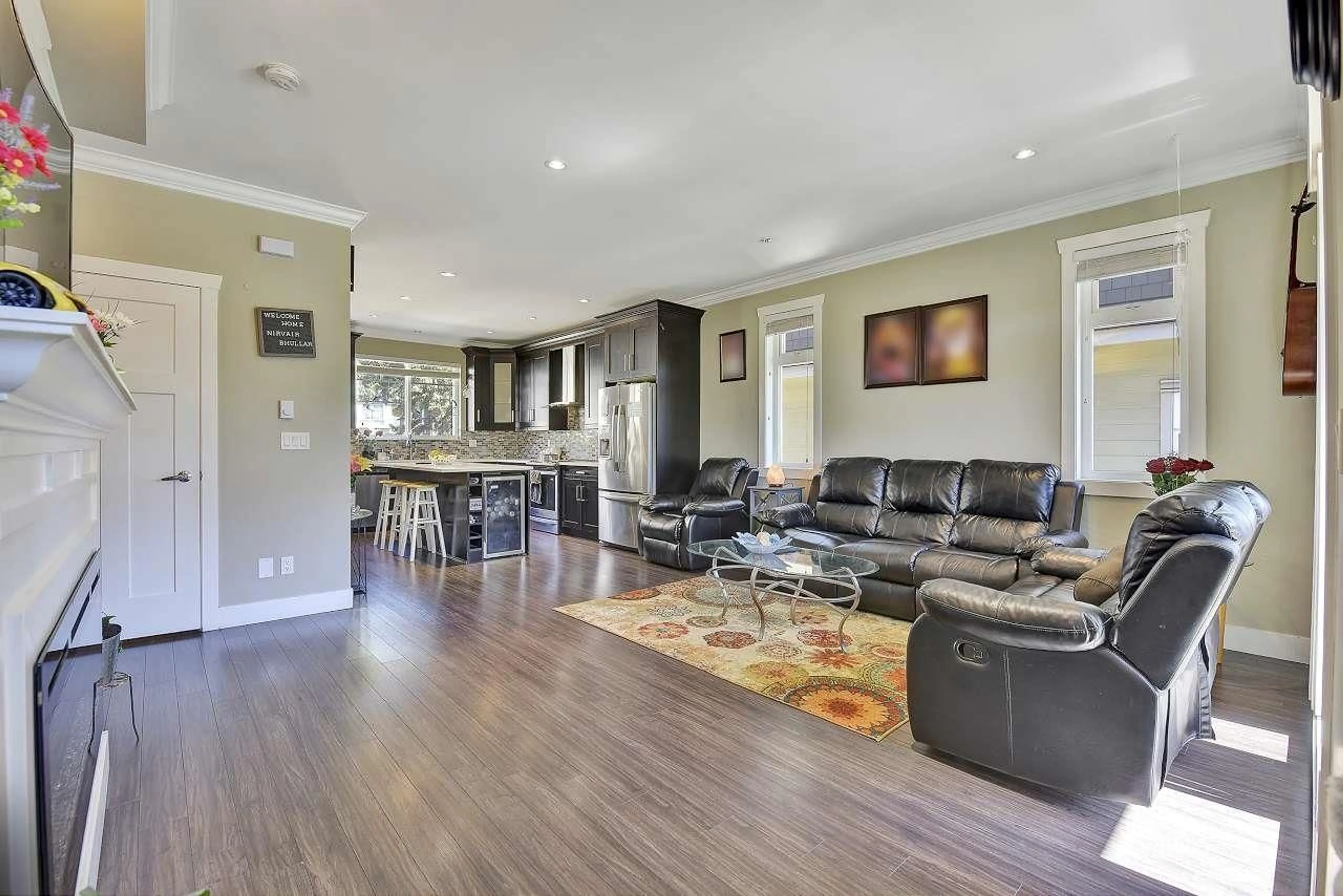 Living room with furniture, unknown for 6 - 14285 64, Surrey British Columbia V3W1Z2