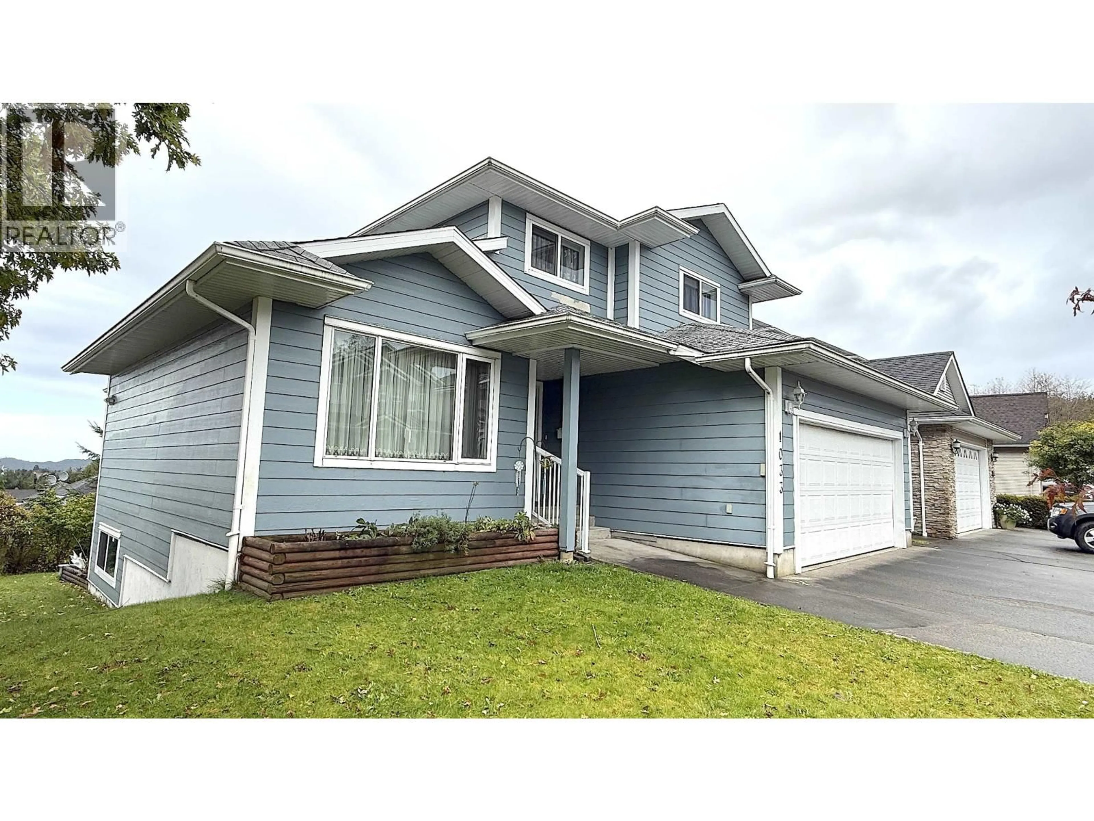 Home with vinyl exterior material, street for 1033 EAGLE DRIVE, Prince Rupert British Columbia V8J4R4