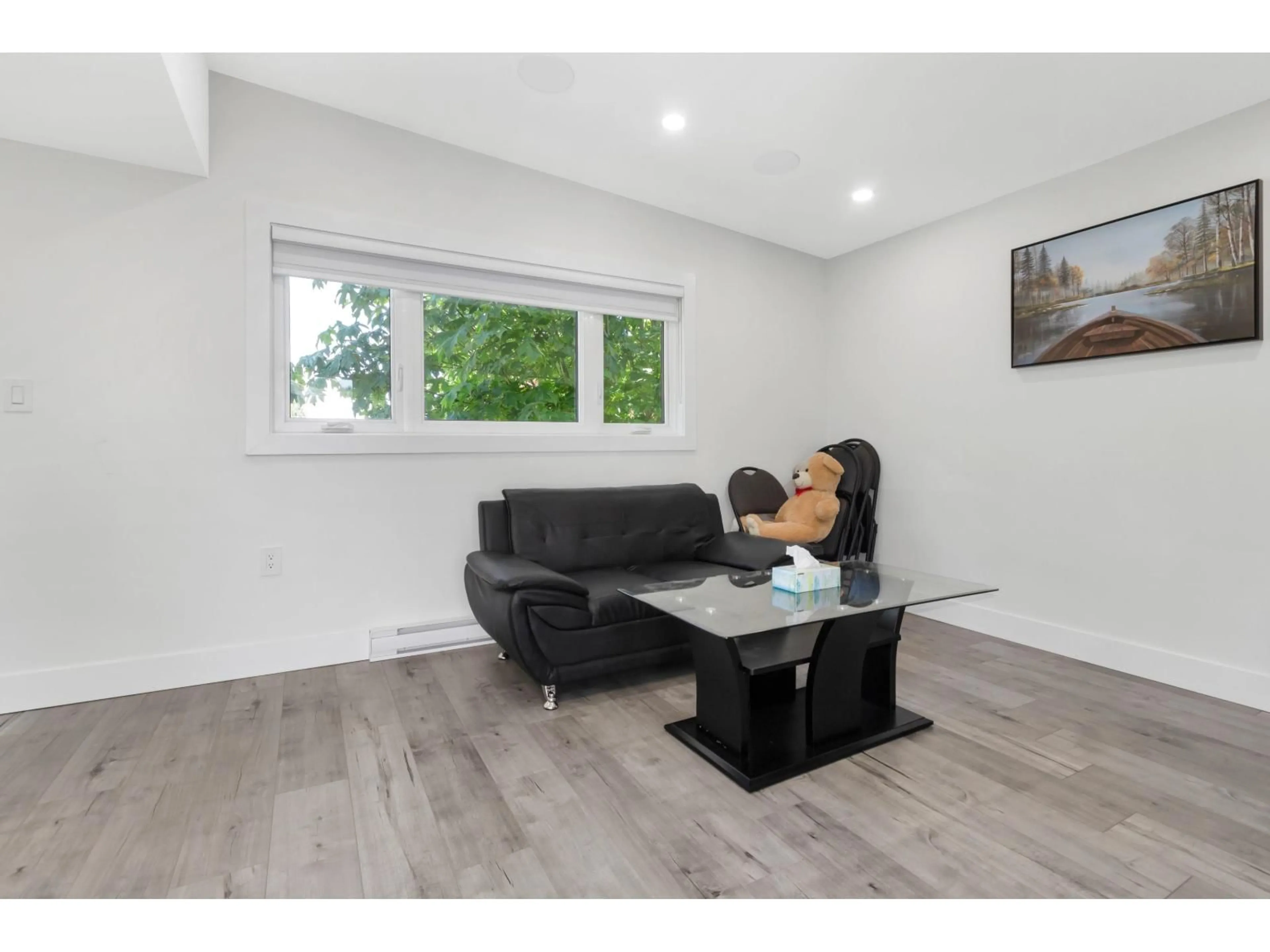 Unknown for 14332 HYLAND, Surrey British Columbia V3W2C5