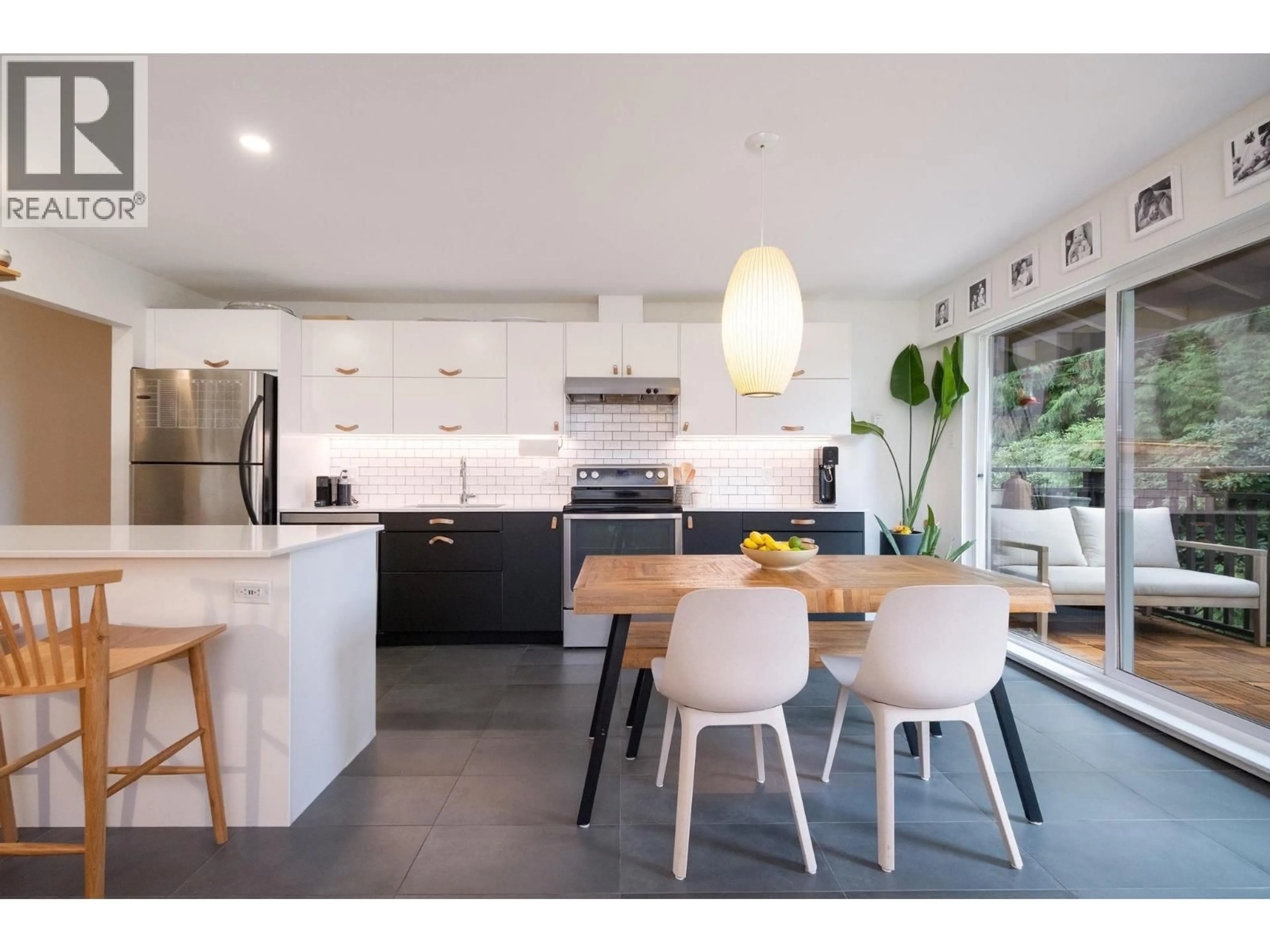 Open concept kitchen, unknown for 412 - 555 28 STREET, North Vancouver British Columbia V7N2J7