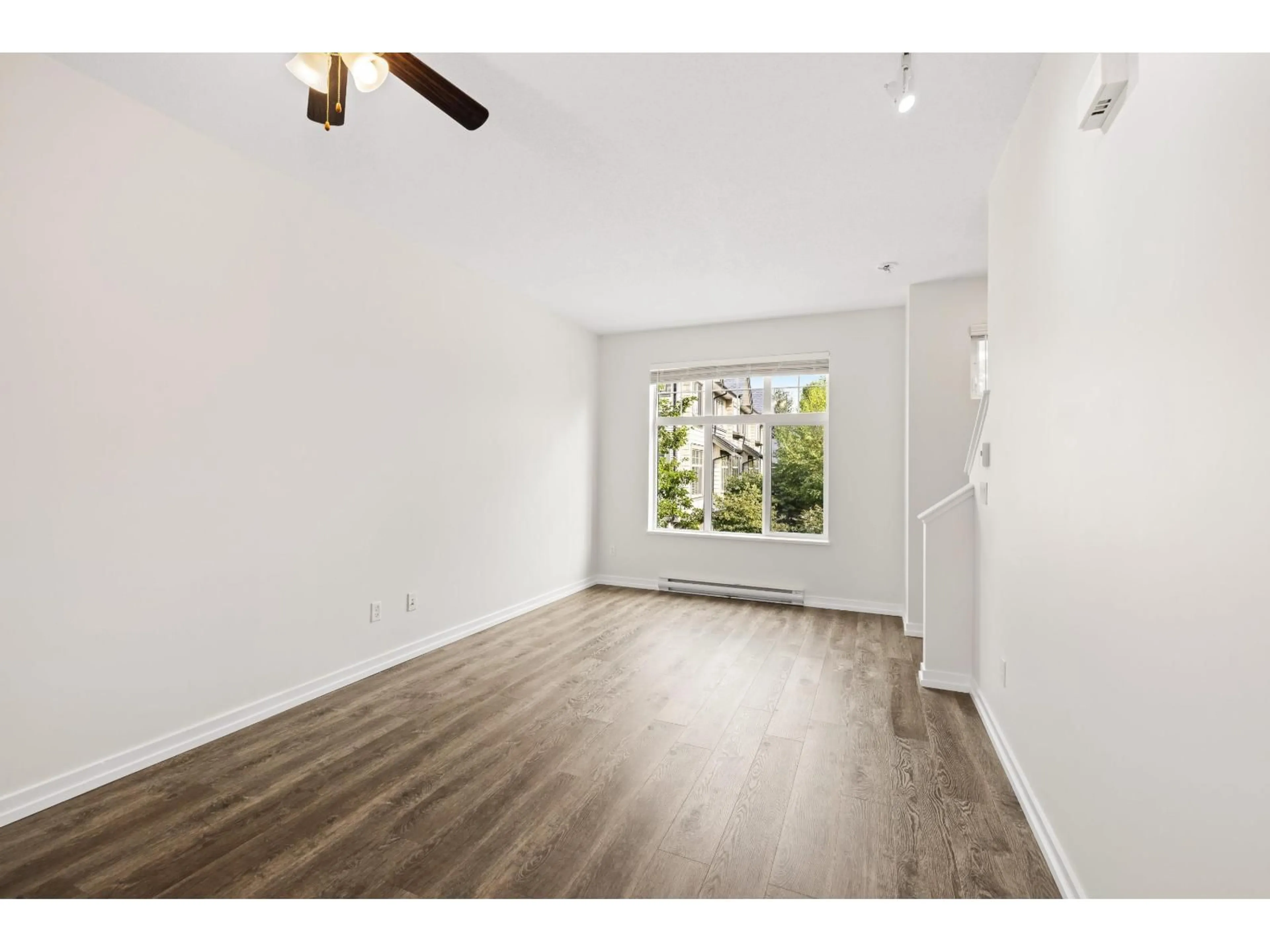 A pic of a room for 32 - 31098 WESTRIDGE, Abbotsford British Columbia V2T0C2