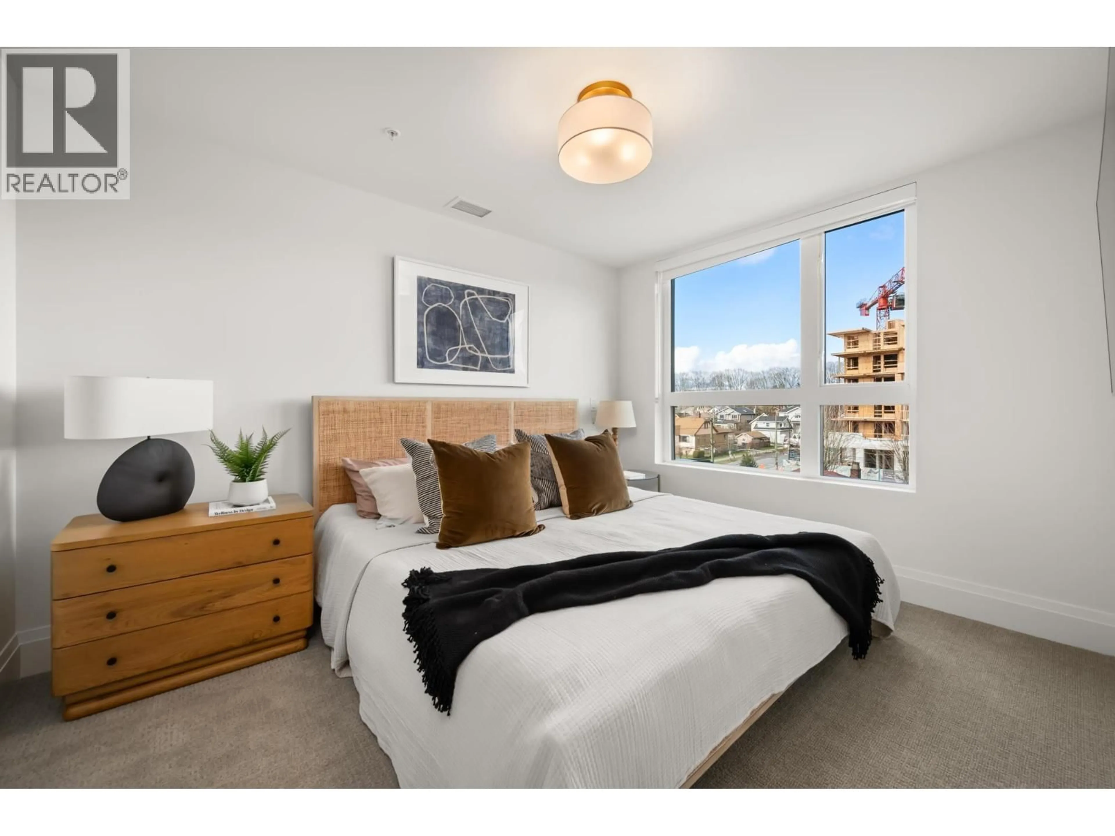 Bedroom with bed, unknown for 313 - 2550 GARDEN DRIVE, Vancouver British Columbia V5N4X6