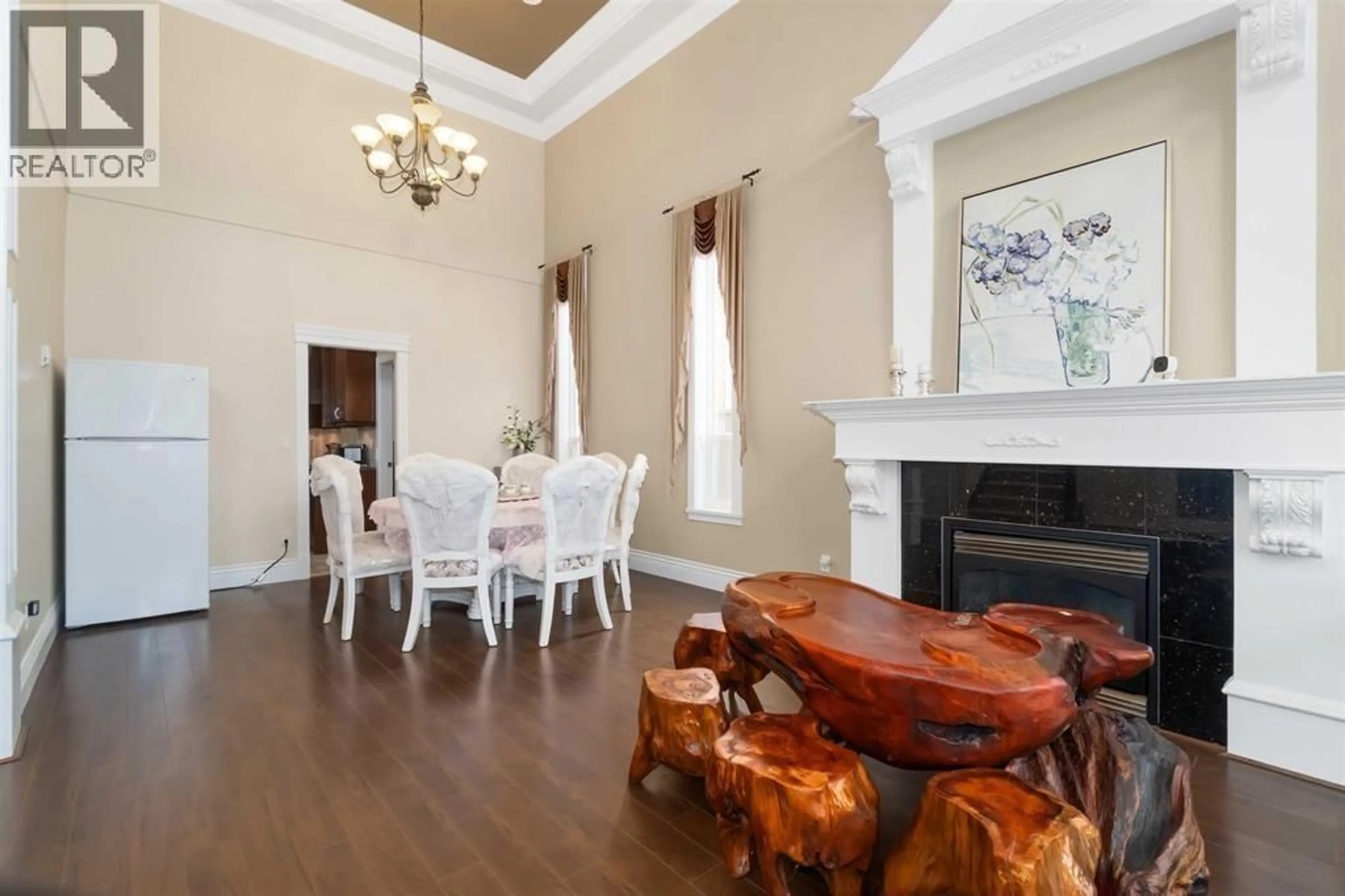 Dining room, wood/laminate floor for 6040 ADAMS PLACE, Richmond British Columbia V7C2N1