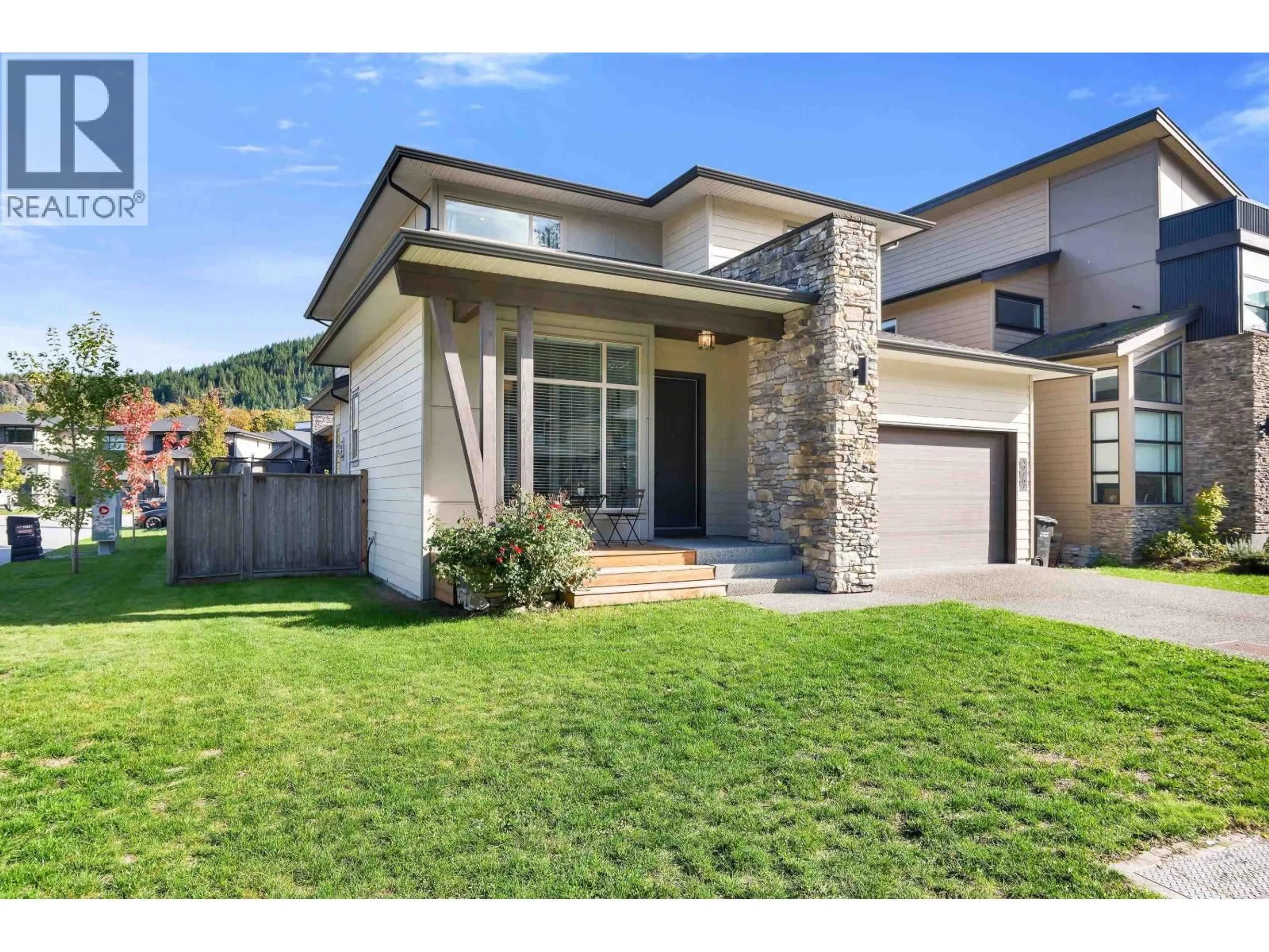 Home with brick exterior material, street for 39262 FALCON CRESCENT, Squamish British Columbia V8B0V8