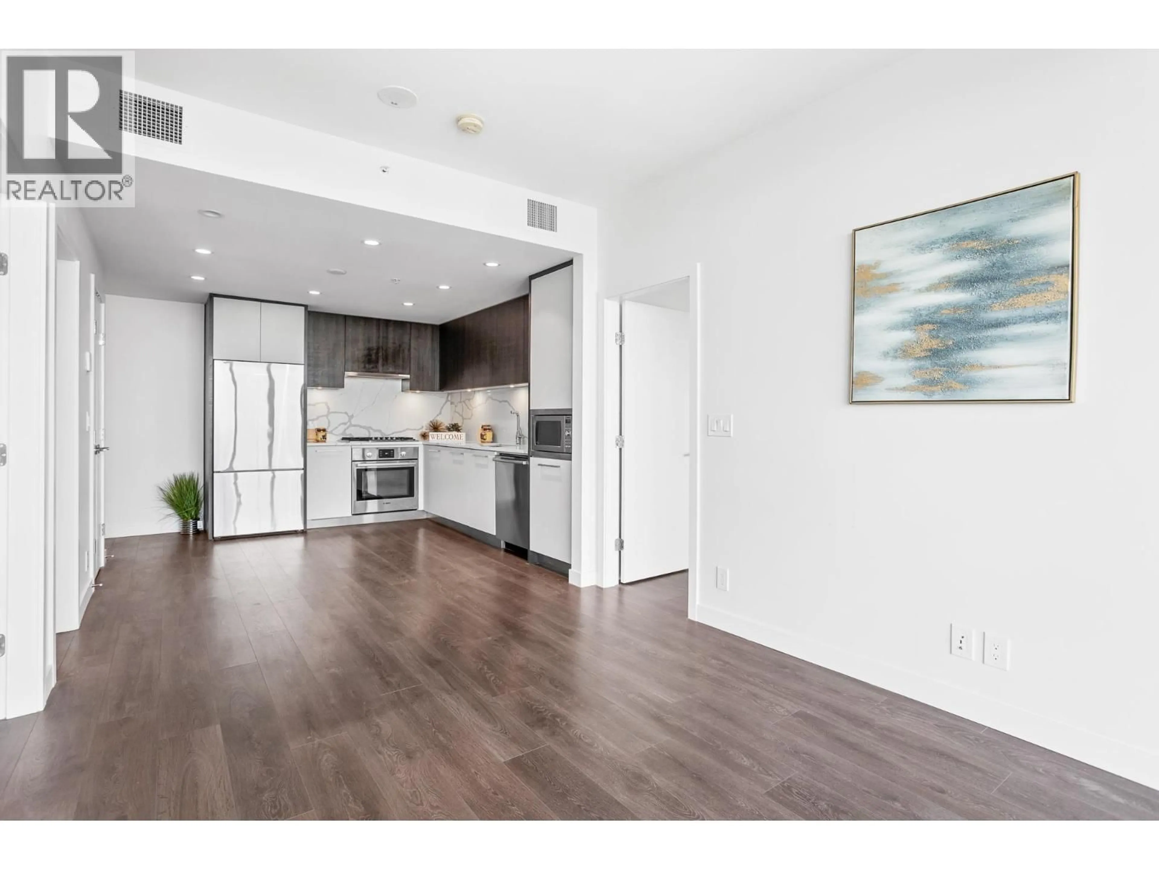 Unknown for 2701 - 567 CLARKE ROAD, Coquitlam British Columbia V3J0K7