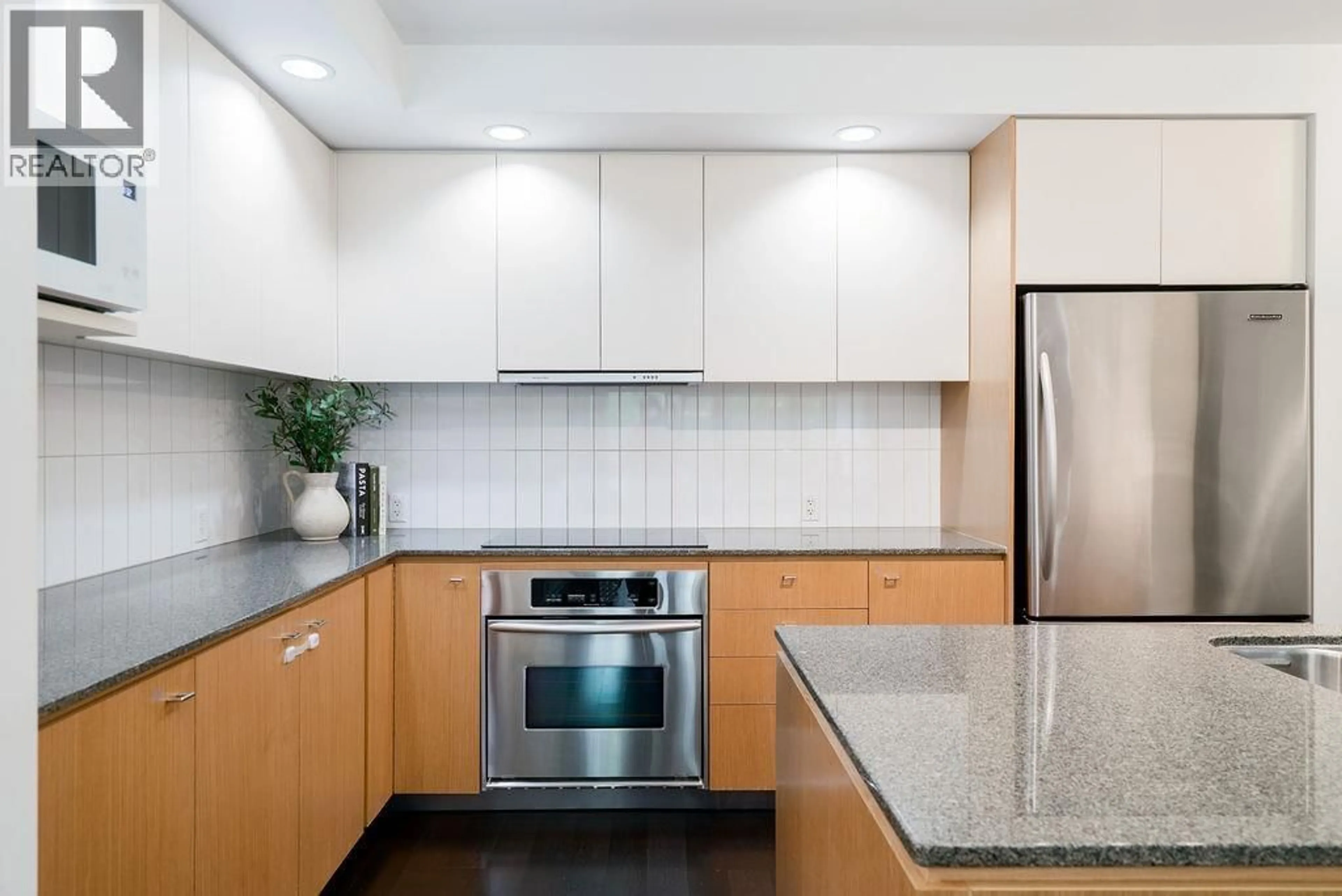 Unknown for 403 - 750 12TH AVENUE, Vancouver British Columbia V5Z0A3