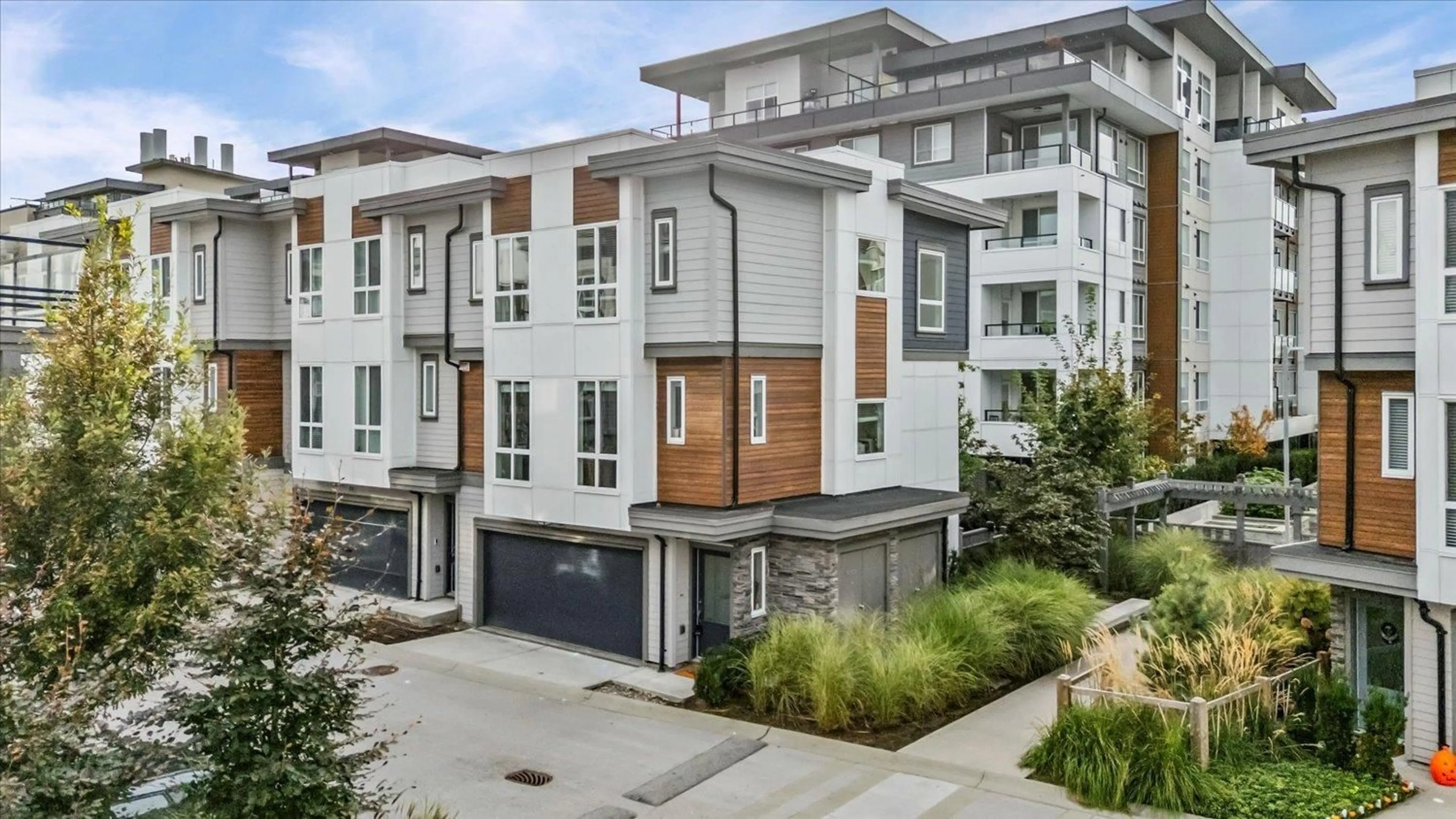 Unknown for 110 - 7947 209, Langley British Columbia V2Y0Y6