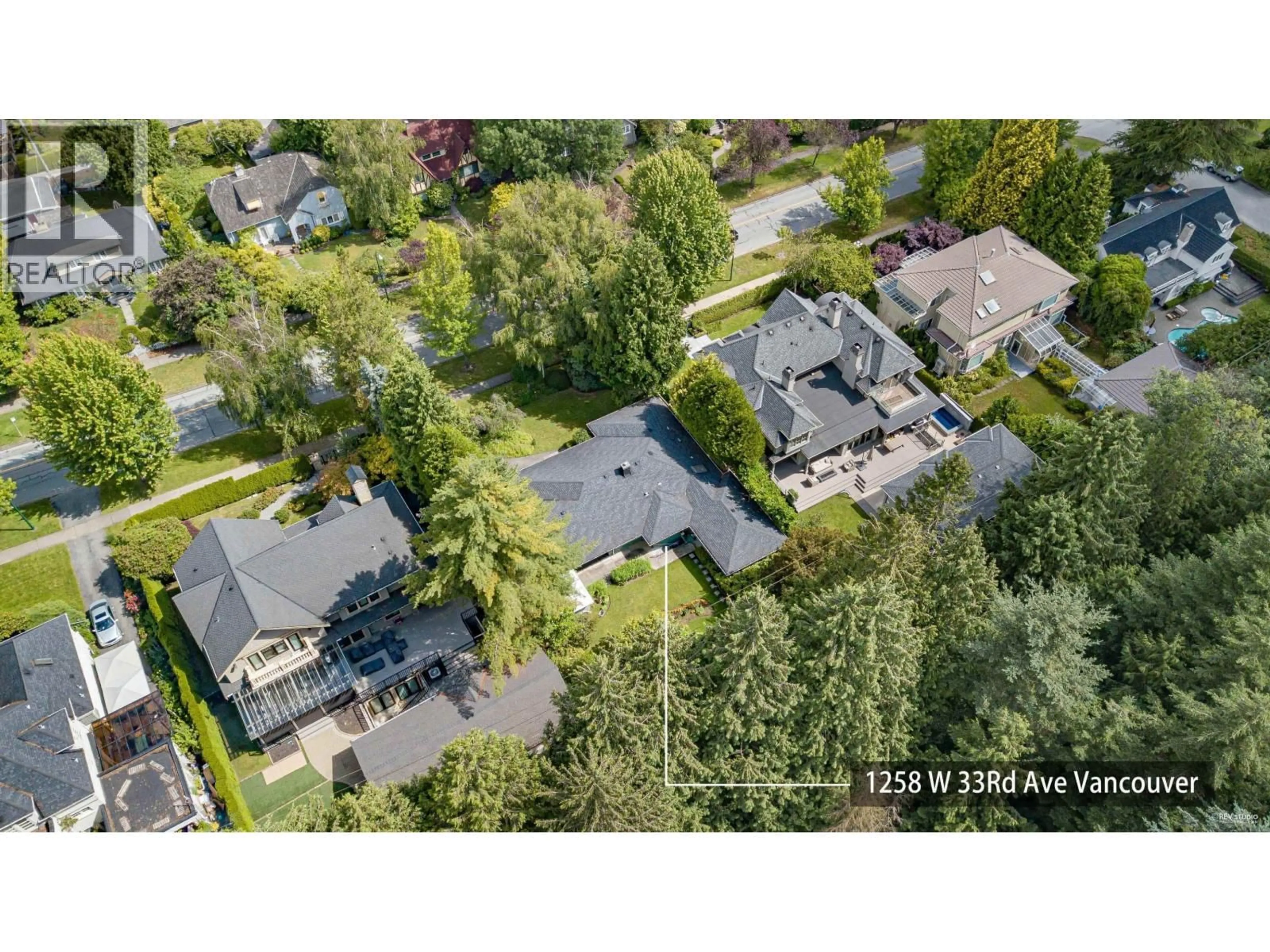 A pic from outside/outdoor area/front of a property/back of a property/a pic from drone, street for 1258 W 33RD AVENUE, Vancouver British Columbia V6M1A5