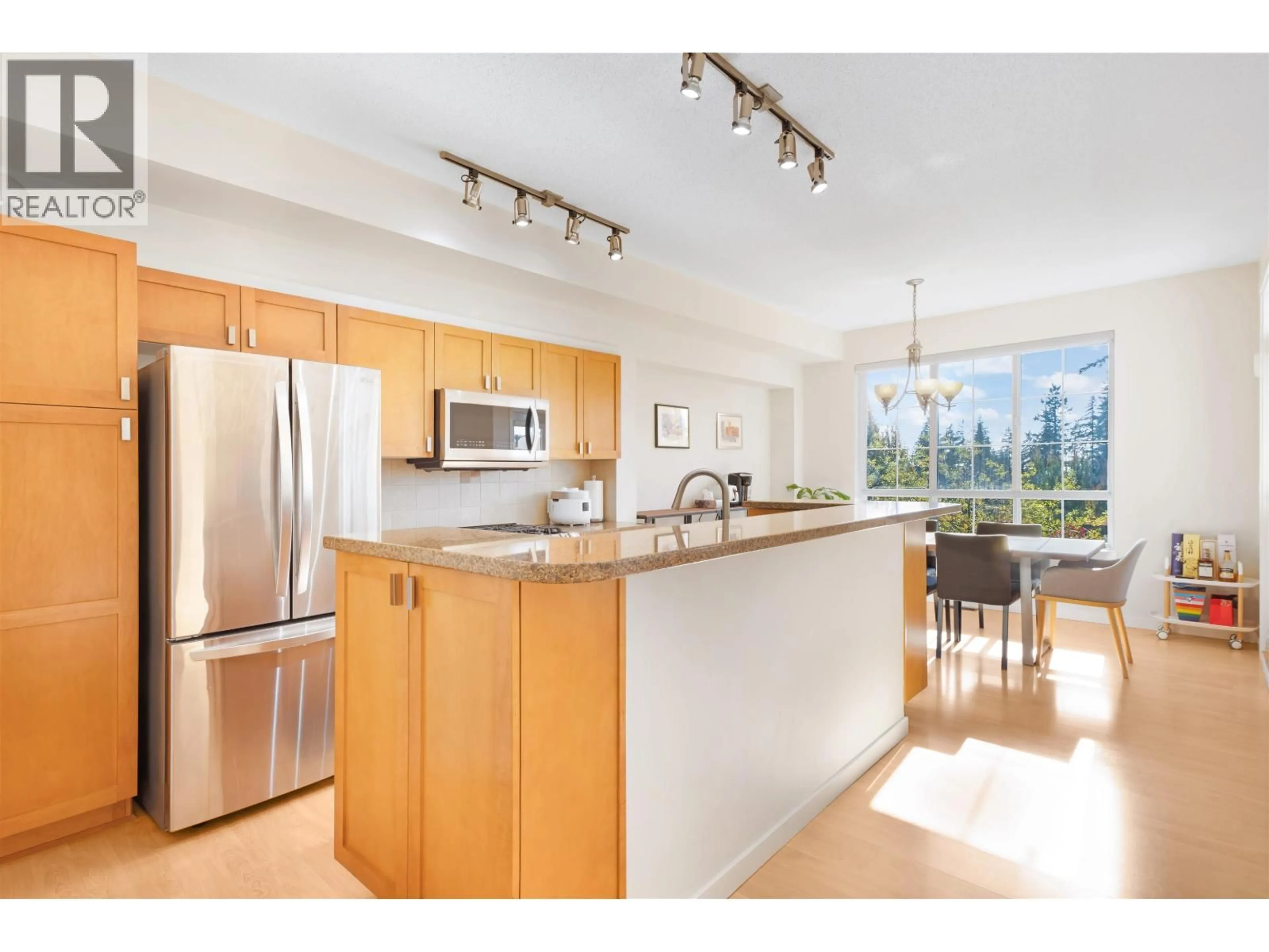 Open concept kitchen, unknown for 125 - 2200 PANORAMA DRIVE, Port Moody British Columbia V3H5M2