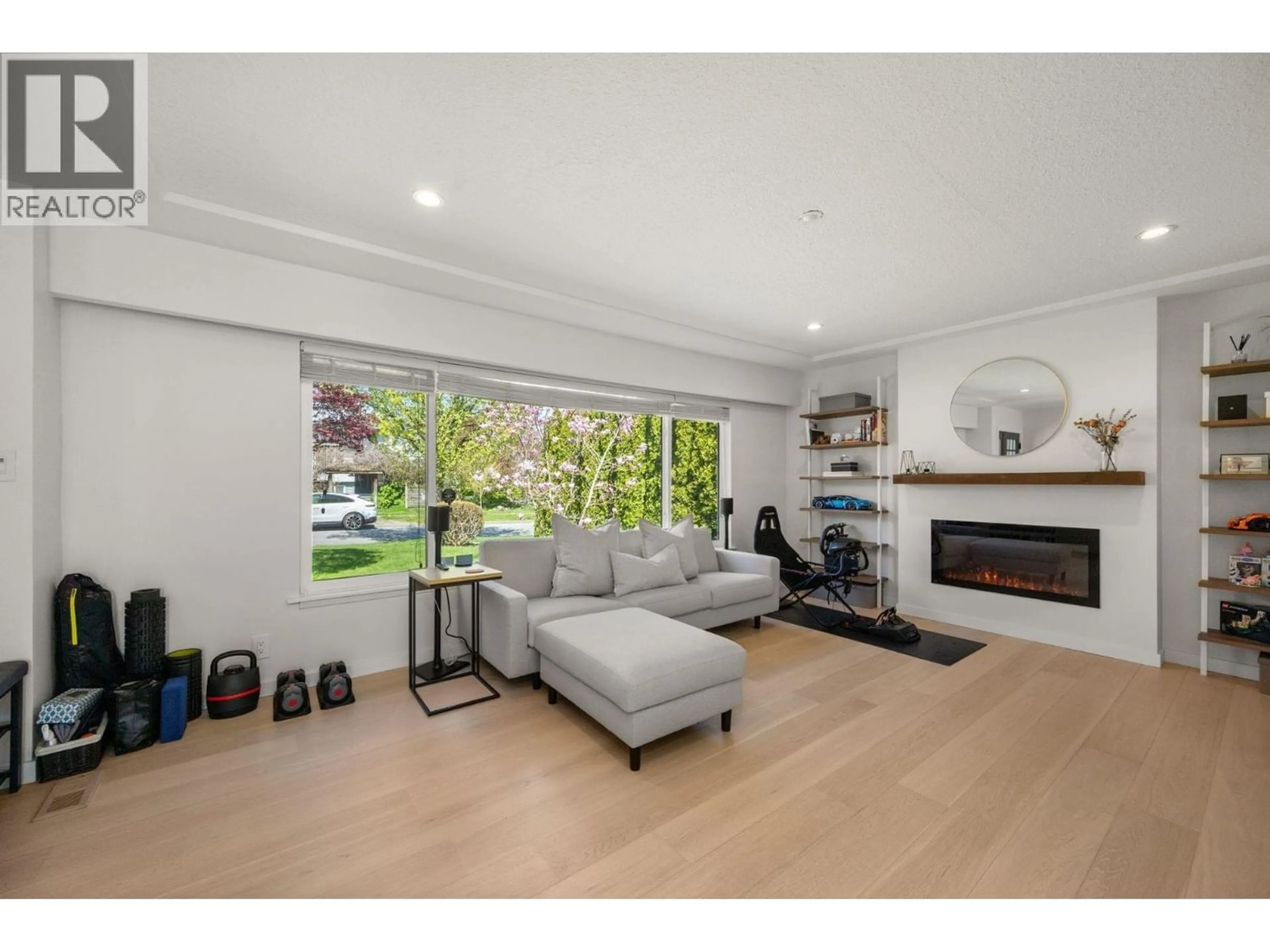 Unknown for 2566 MCBAIN AVENUE, Vancouver British Columbia V6L2C6