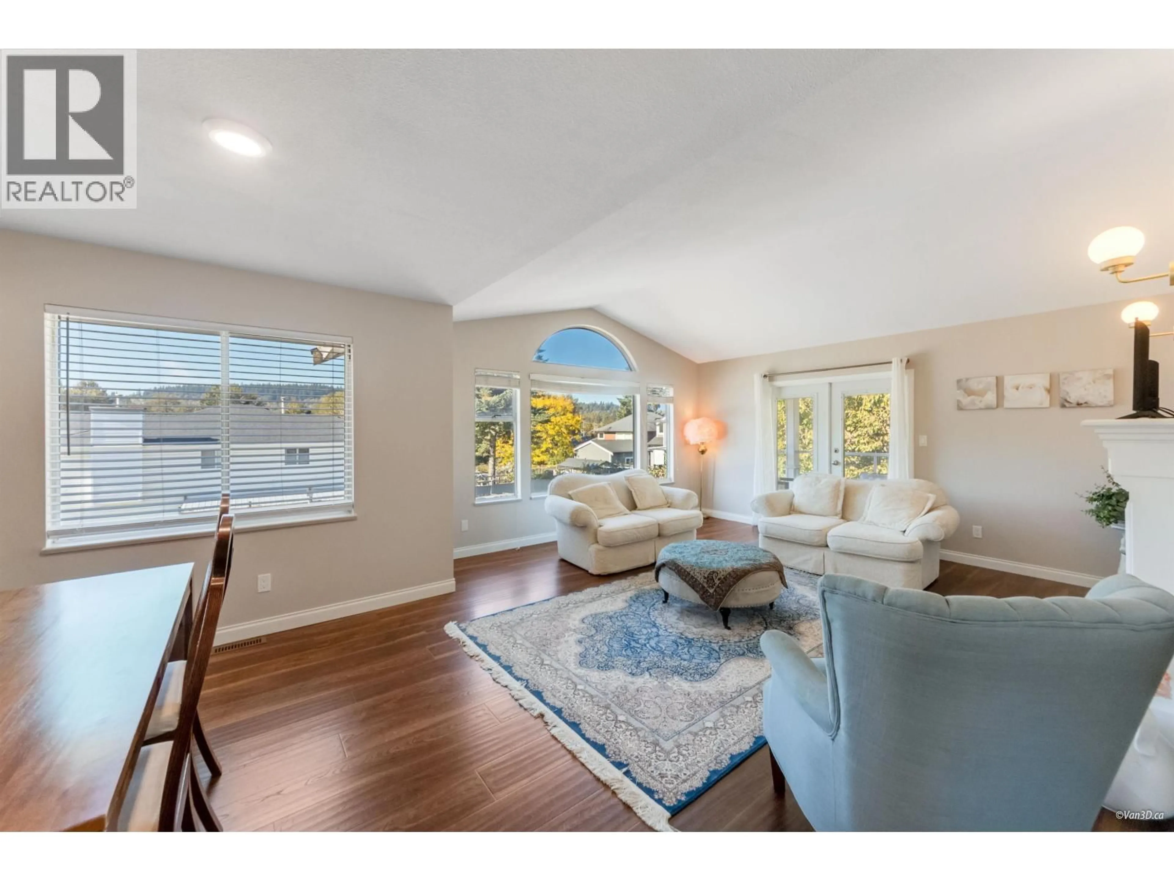 Living room with furniture, unknown for 2287 STAFFORD AVENUE, Port Coquitlam British Columbia V3C4X5