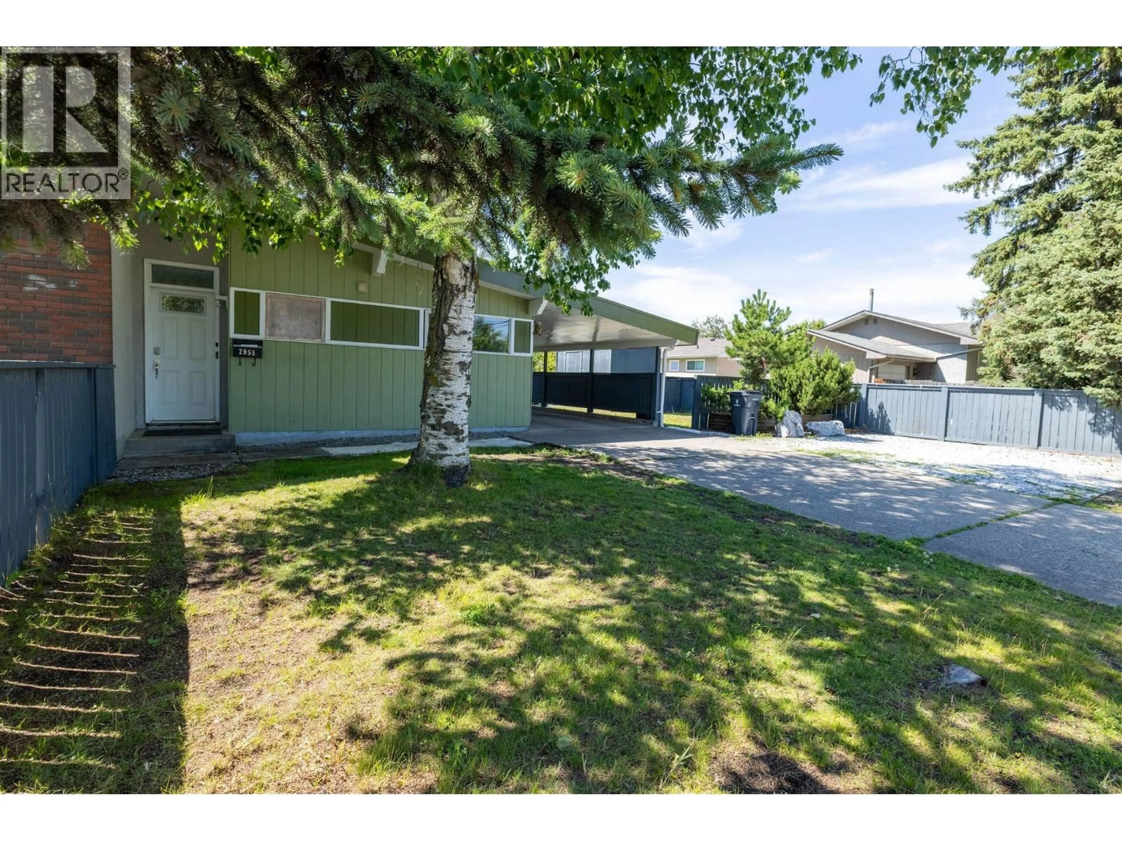 A pic from outside/outdoor area/front of a property/back of a property/a pic from drone, street for 2955 WESTWOOD DRIVE, Prince George British Columbia V2N1R7