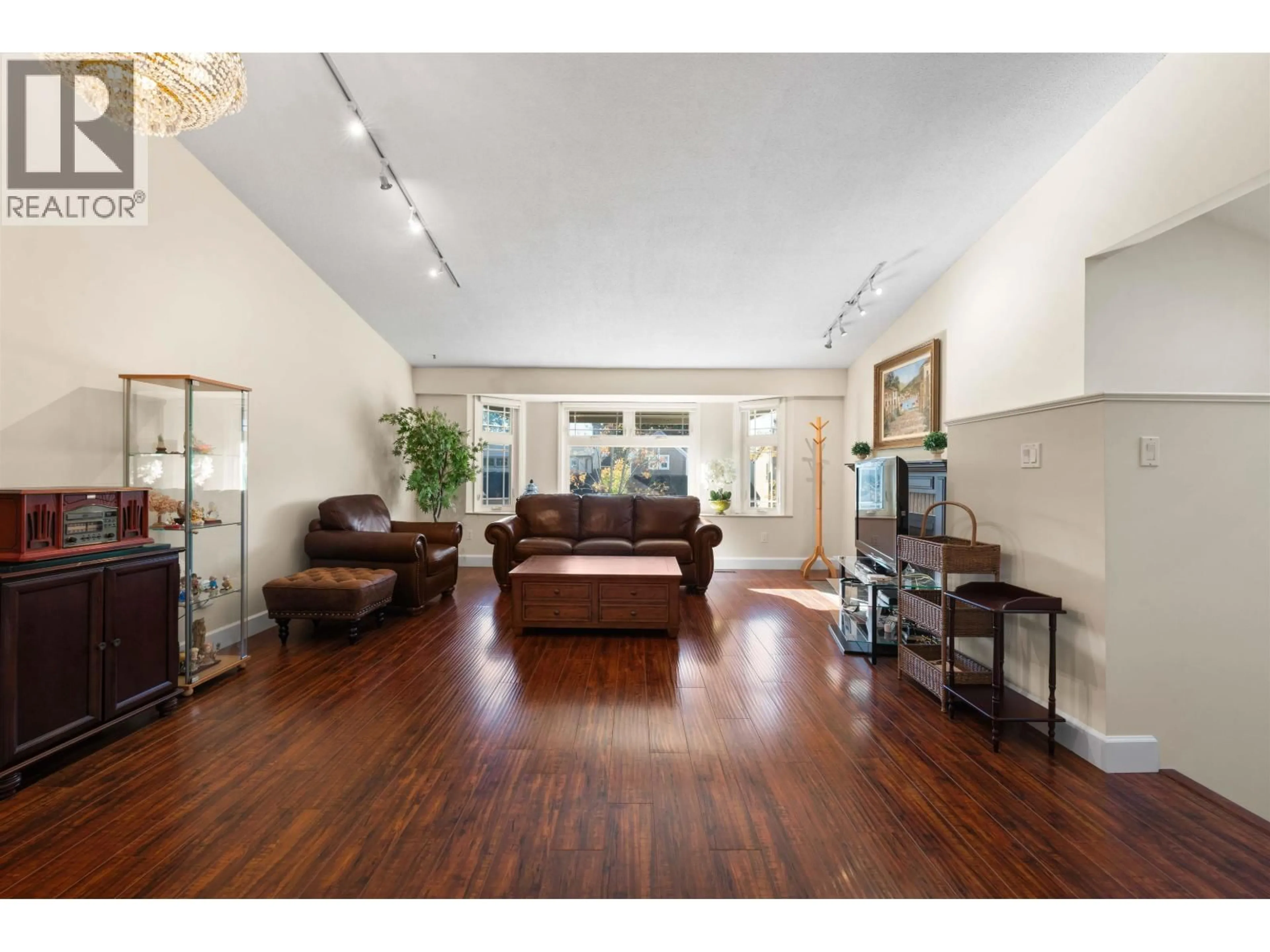 Living room with furniture, unknown for 9351 MCBURNEY DRIVE, Richmond British Columbia V6Y3C5
