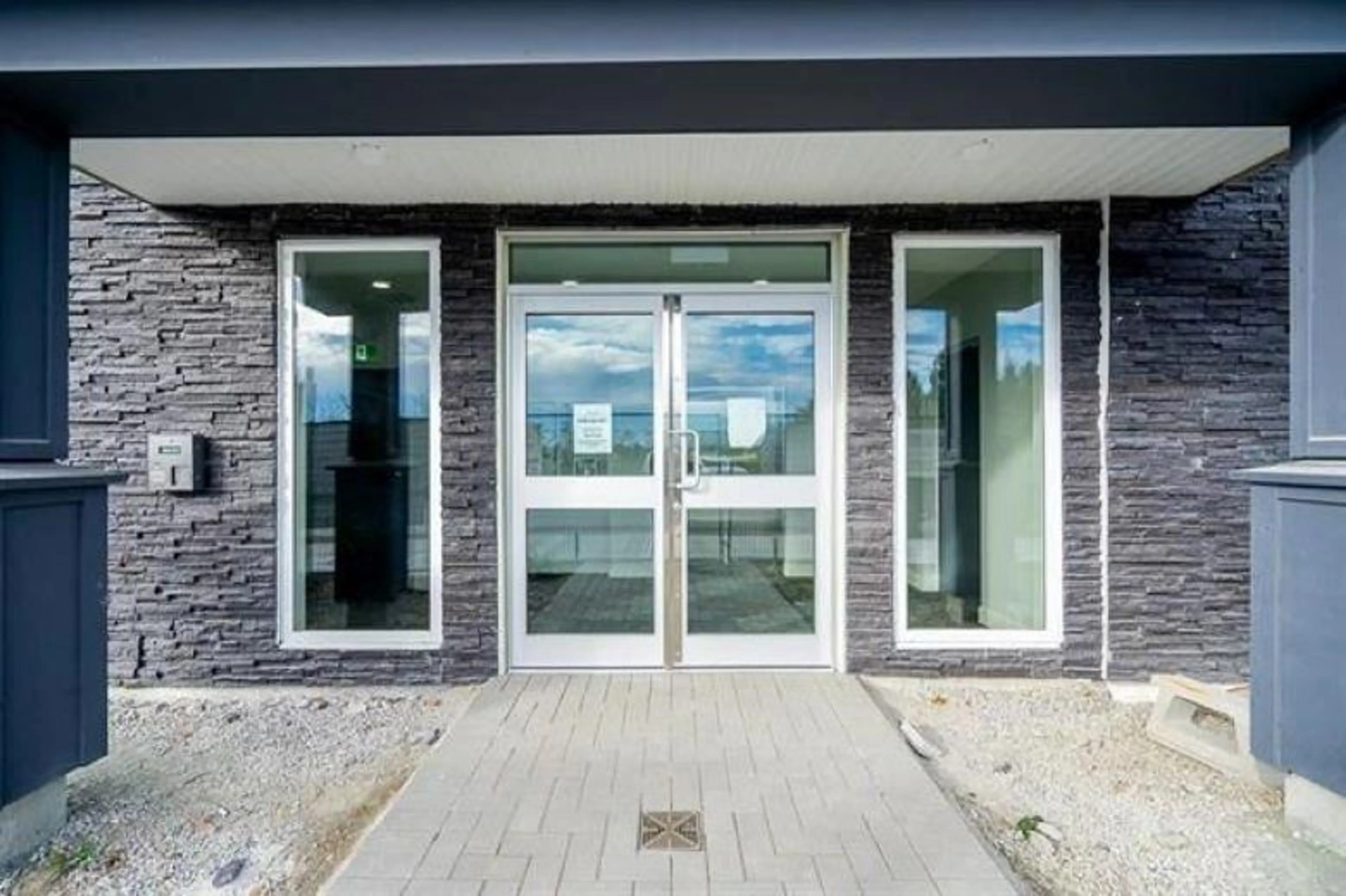 Indoor entryway for 201 - 20081 68, Langley British Columbia V2Y1P5