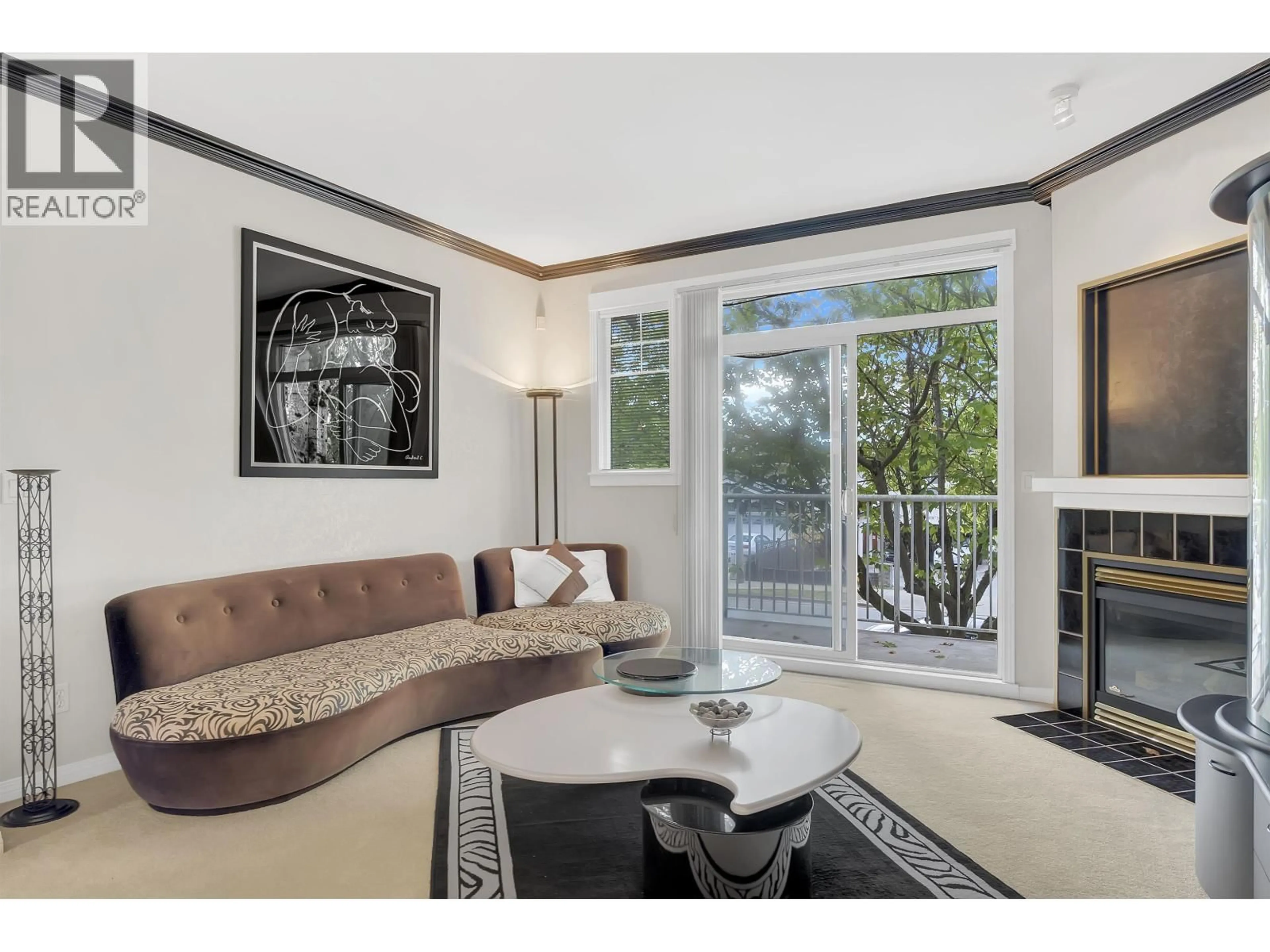 Living room with furniture, unknown for 10 - 6388 ALDER STREET, Richmond British Columbia V6Y4G4