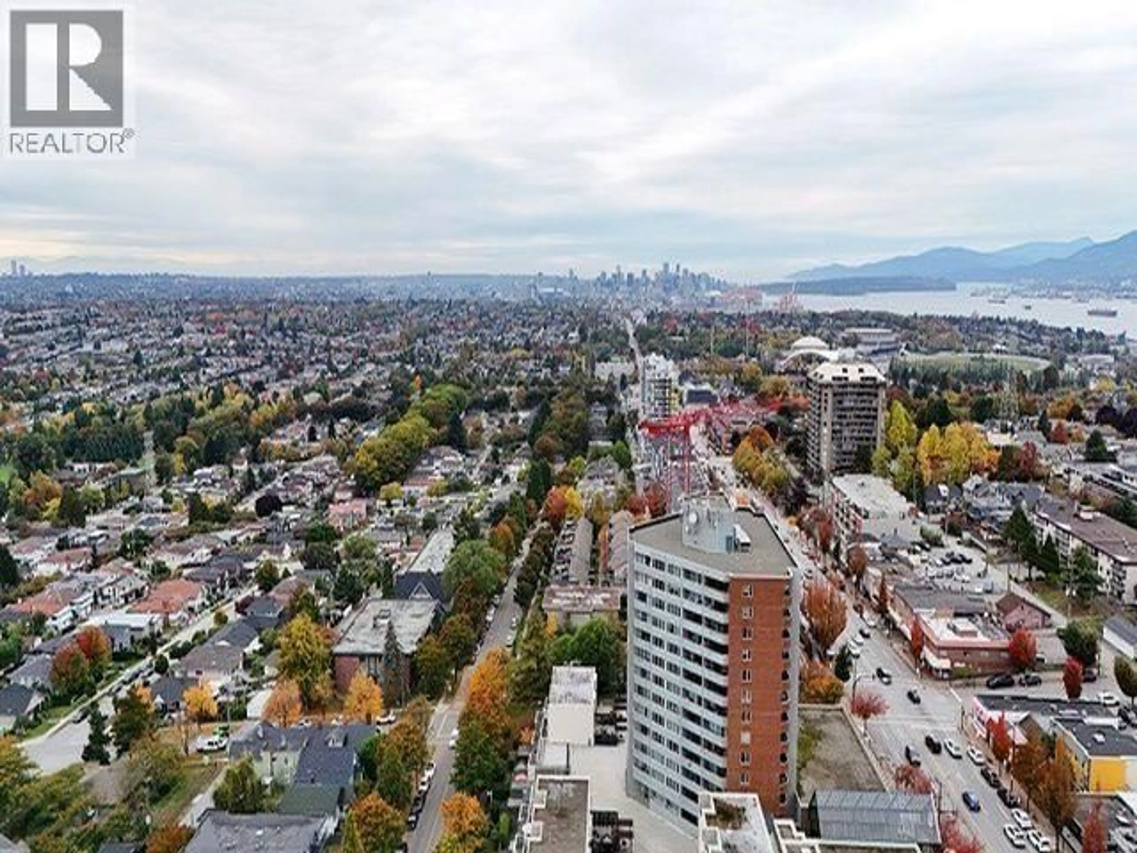 A pic from outside/outdoor area/front of a property/back of a property/a pic from drone, city buildings view from balcony for 802 - 3920 HASTINGS STREET, Burnaby British Columbia V5C6C7