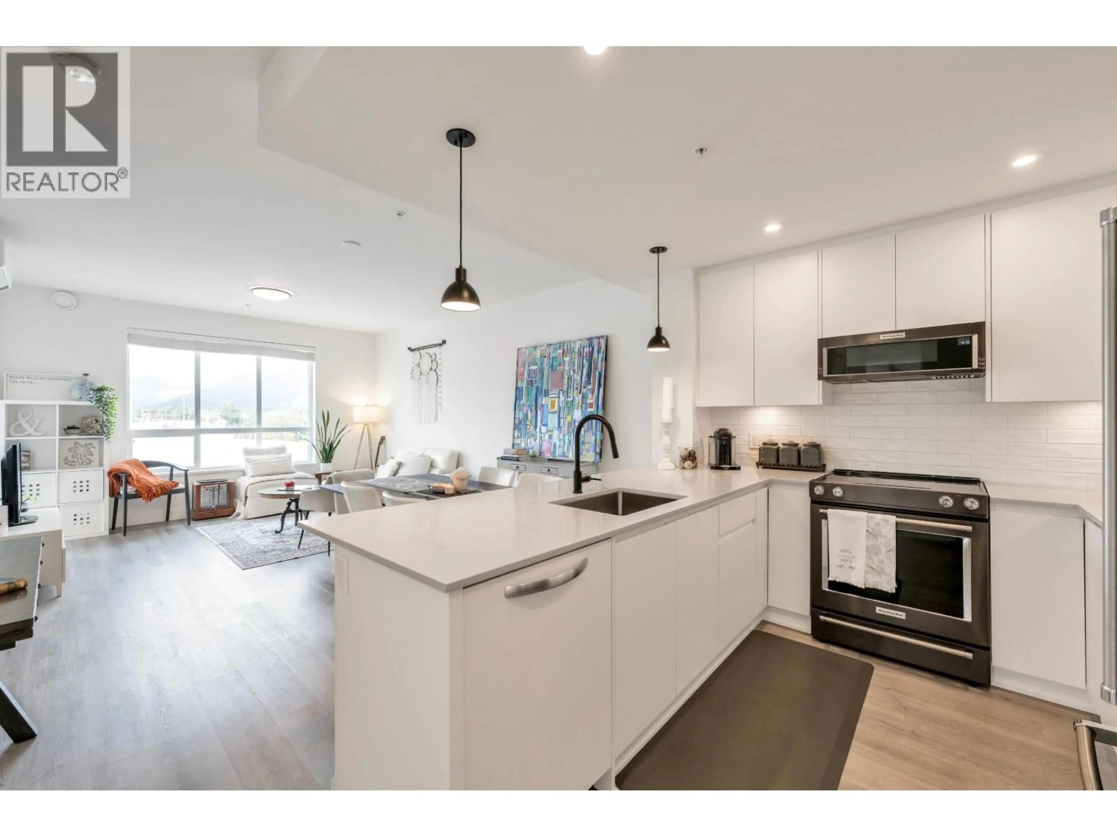 Open concept kitchen, unknown for 2506 - 2180 KELLY AVENUE, Port Coquitlam British Columbia V3C0S5