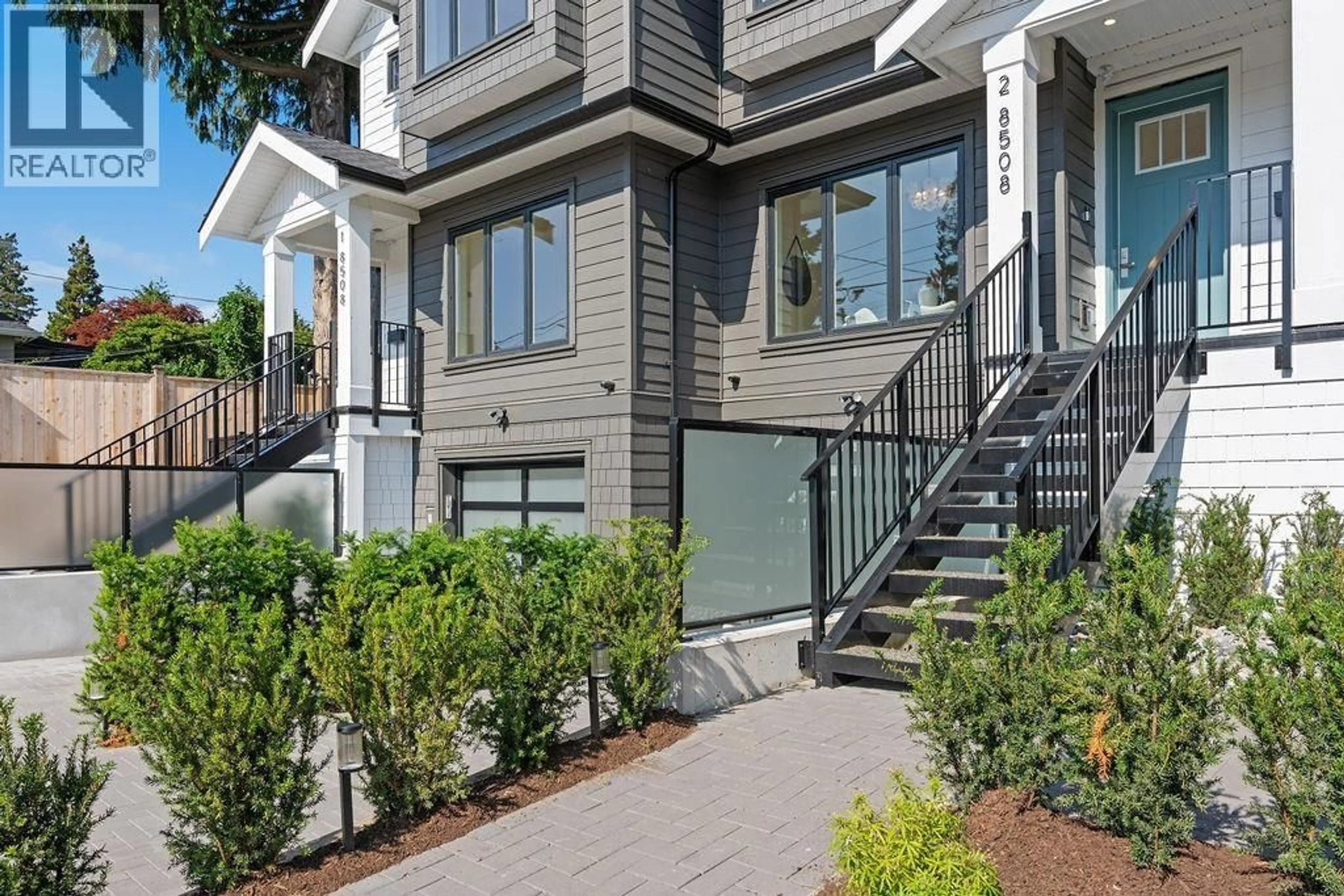 Unknown for 2 - 8508 EAST BOULEVARD, Vancouver British Columbia V6P5E6