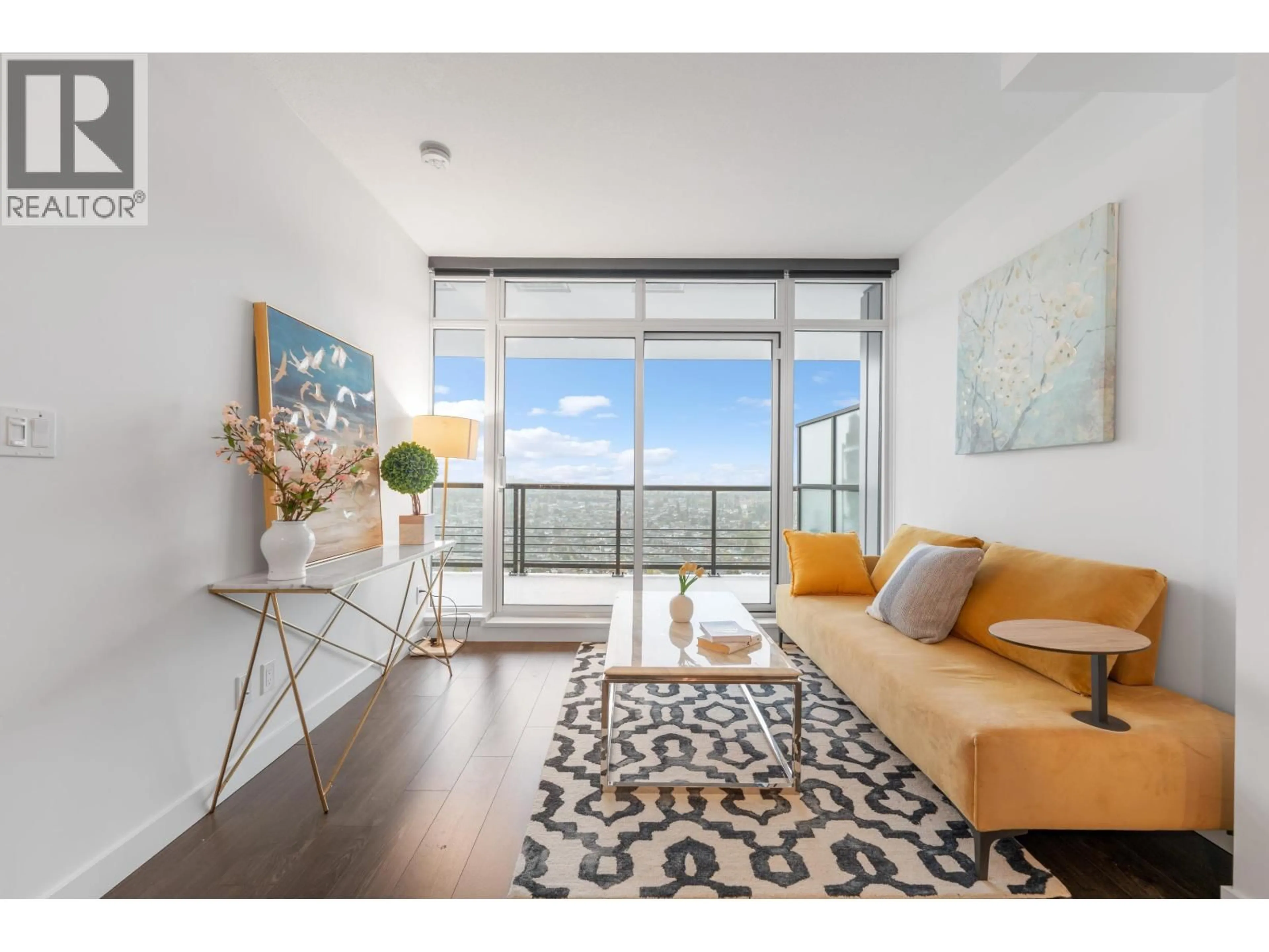Living room with furniture, unknown for 3905 - 4730 LOUGHEED HIGHWAY, Burnaby British Columbia V5C0M9