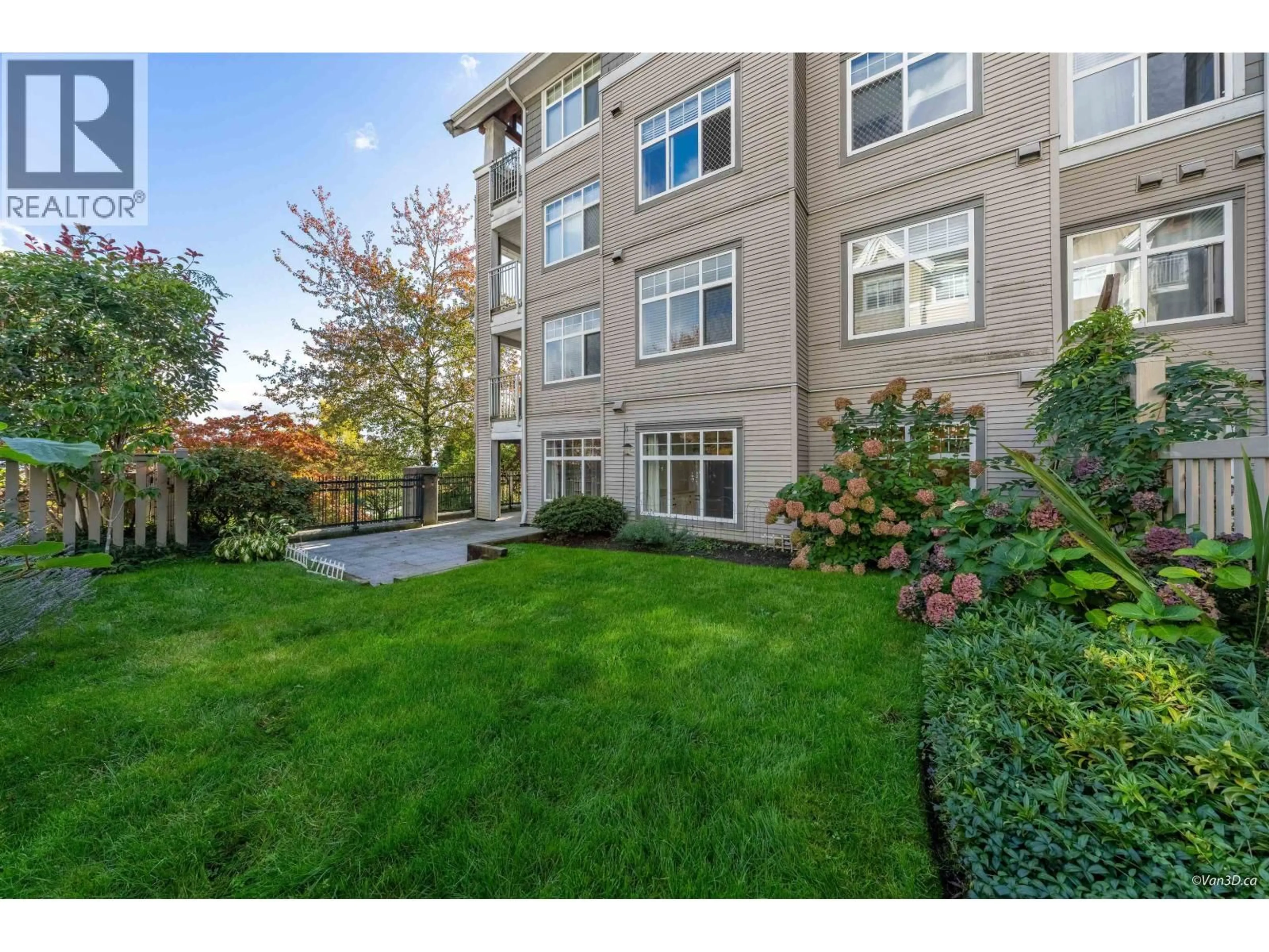 Patio, unknown for 111 - 1432 PARKWAY BOULEVARD, Coquitlam British Columbia V3E3L9