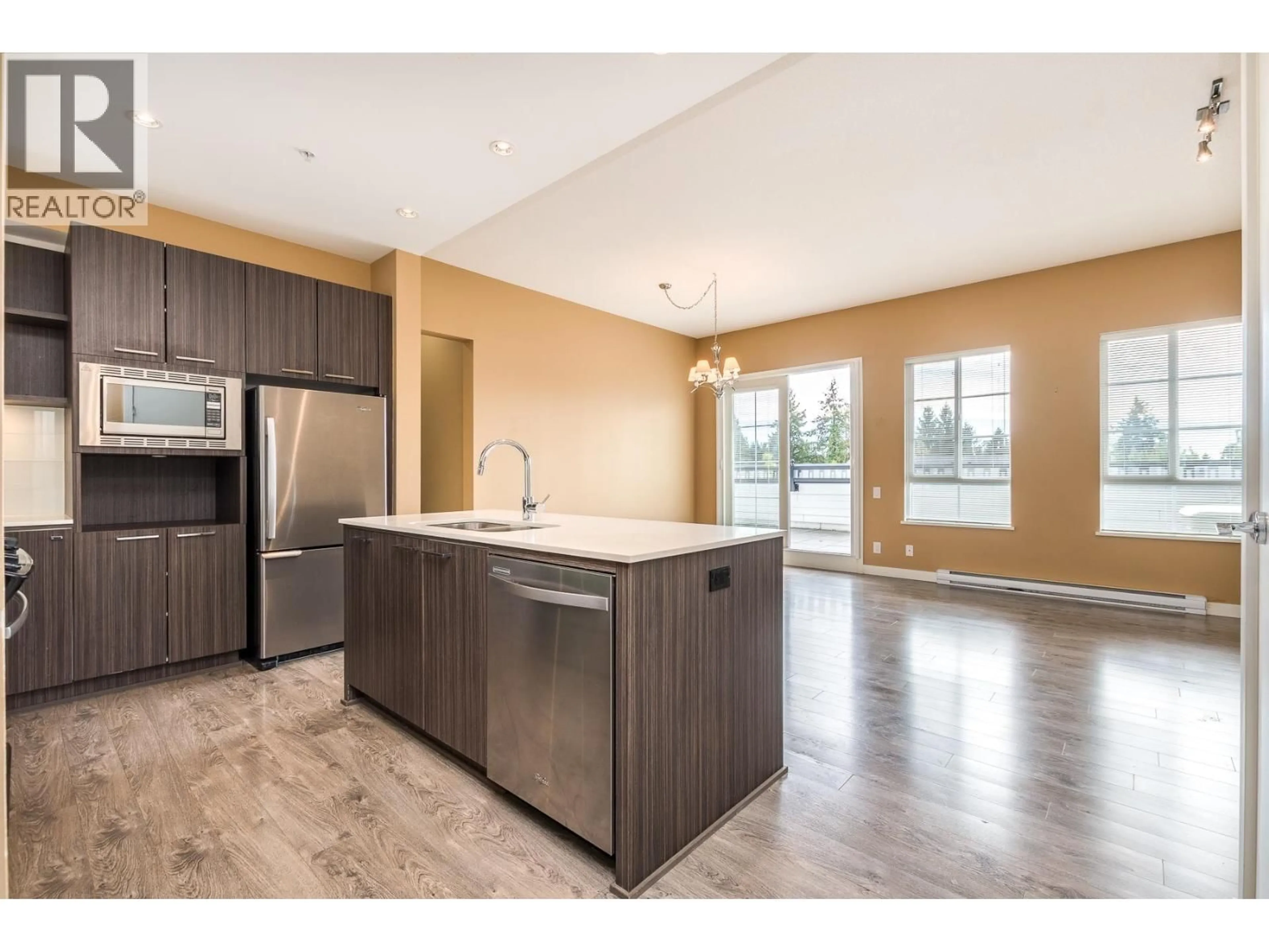 Open concept kitchen, unknown for 415 - 553 FOSTER AVENUE, Coquitlam British Columbia V3J0B5