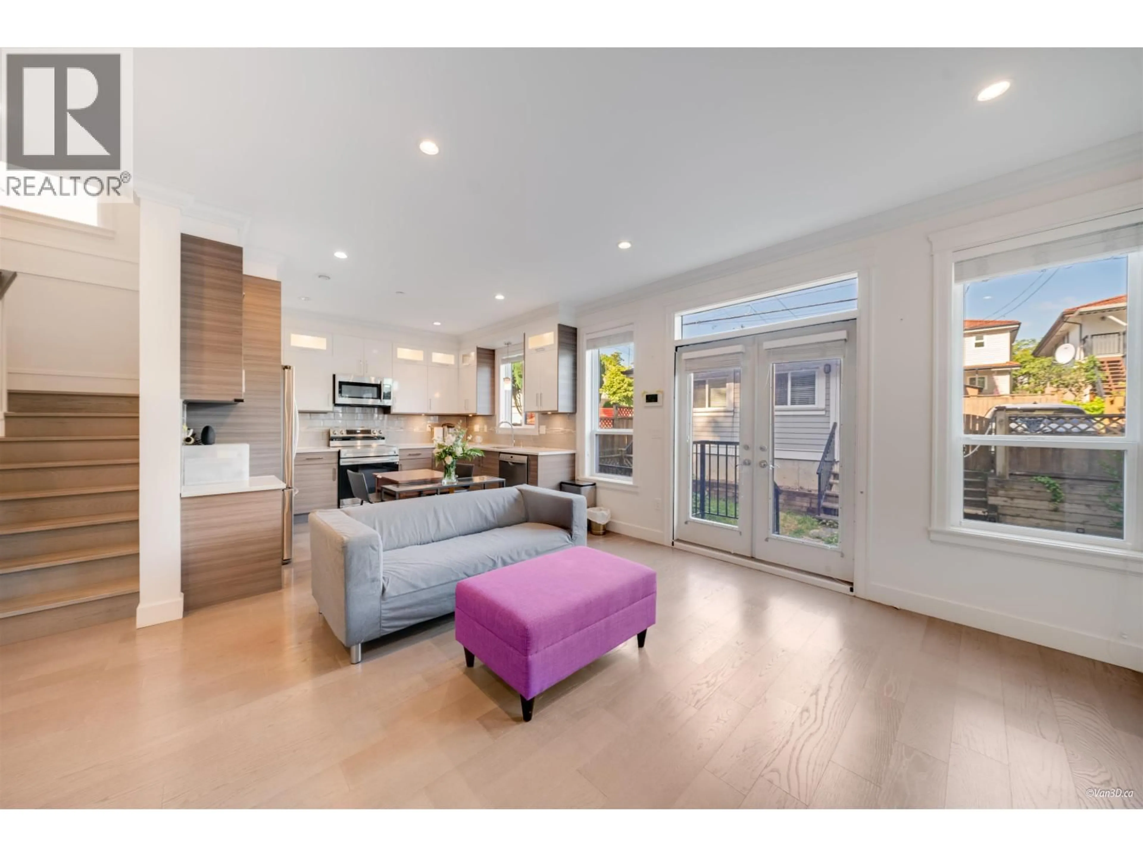 Open concept kitchen, unknown for 5319 CHAMBERS STREET, Vancouver British Columbia V5R3M2