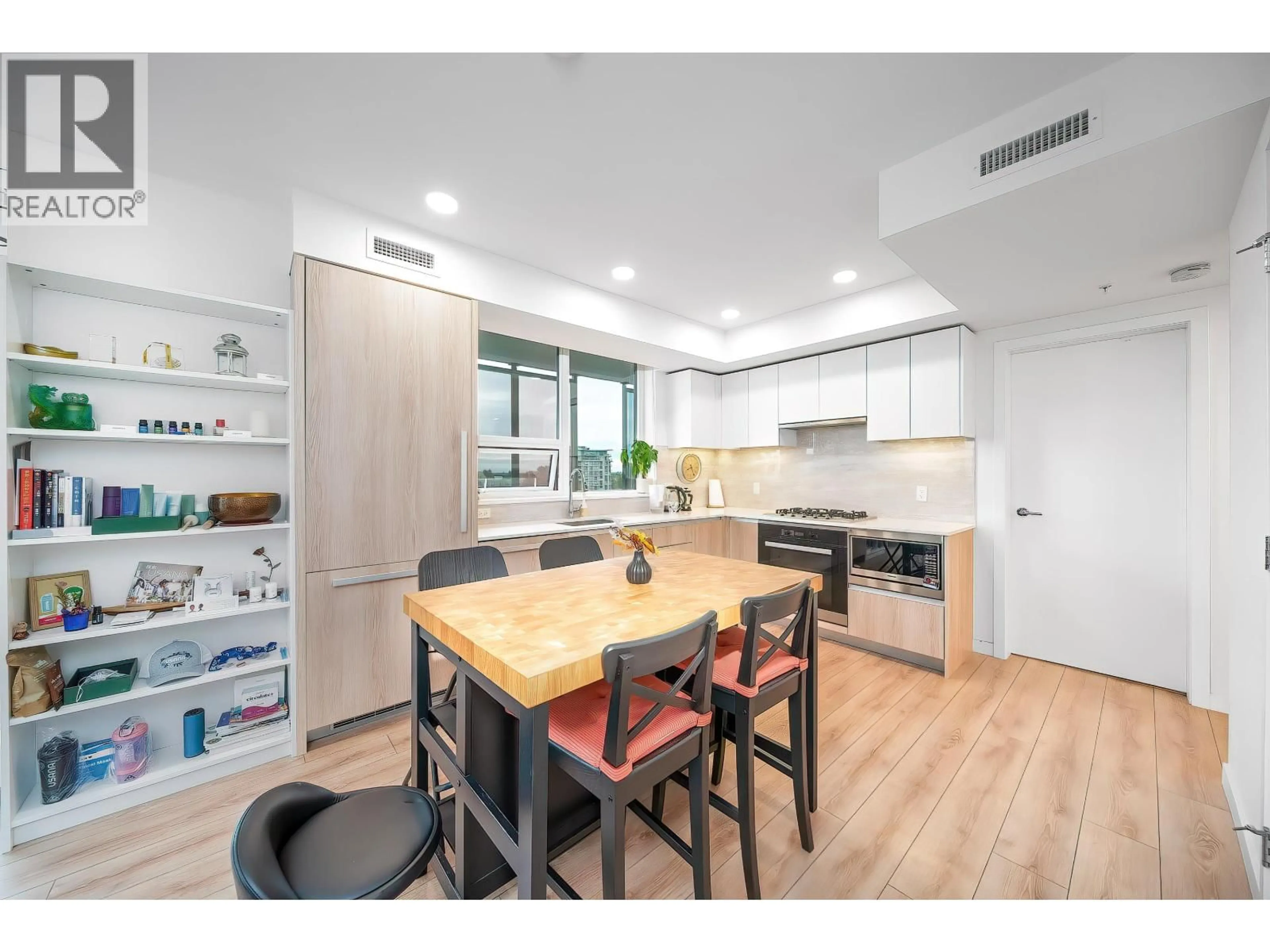 Open concept kitchen, unknown for 909 - 6633 BUSWELL STREET, Richmond British Columbia V6Y0M3