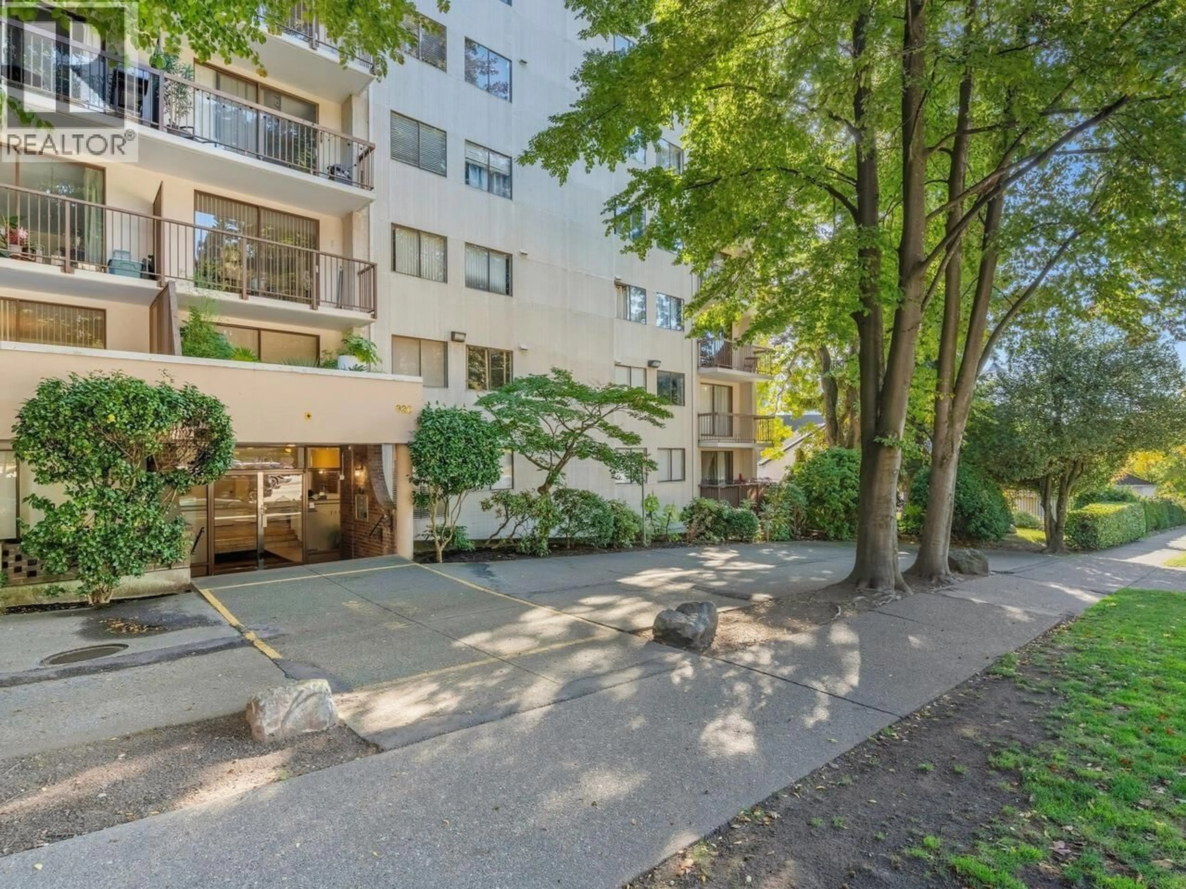Patio, street for 503 - 320 ROYAL AVENUE, New Westminster British Columbia V3L5C6