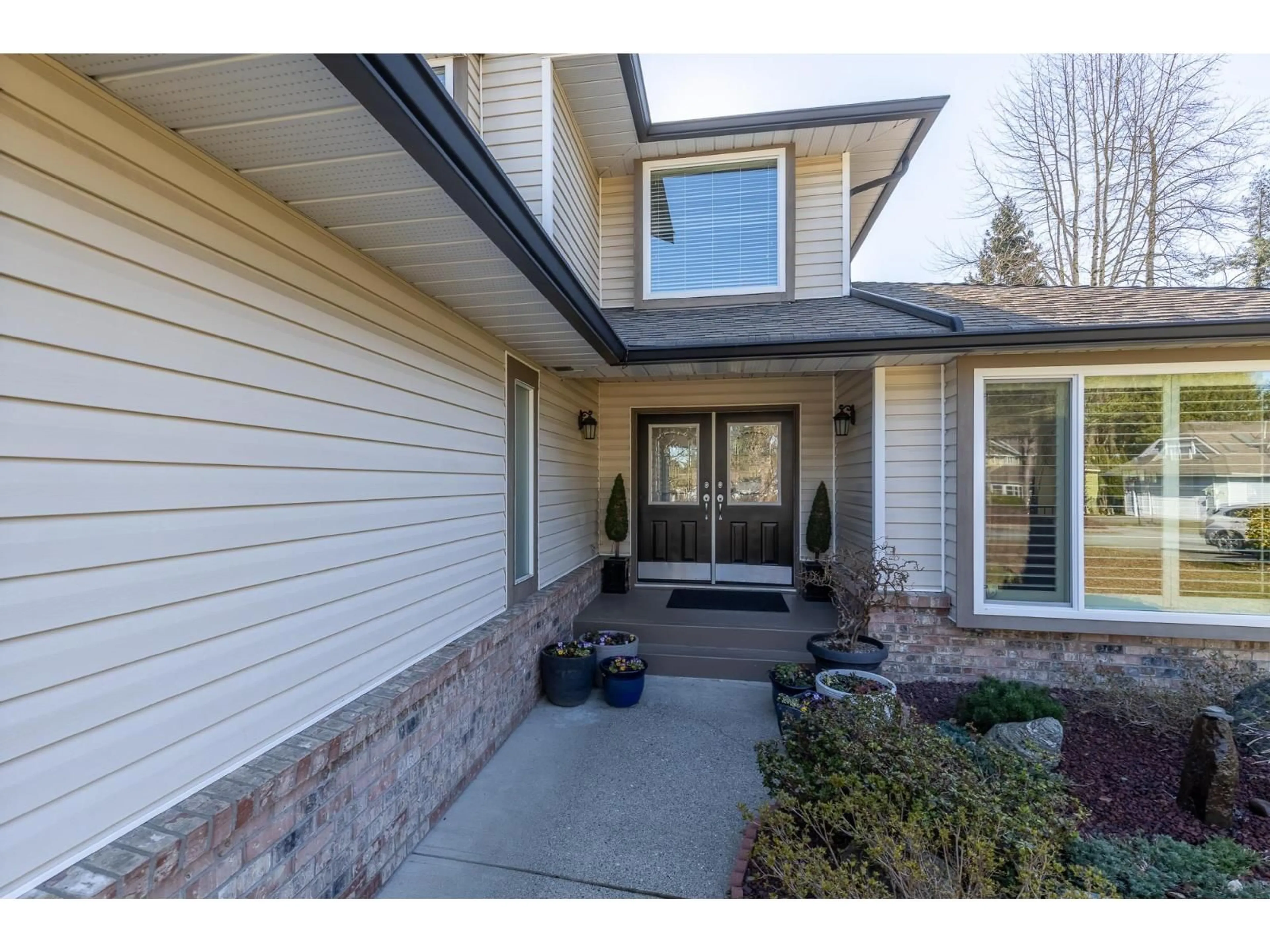 Unknown for 5976 SOUTHPARK, Surrey British Columbia V3X2B9