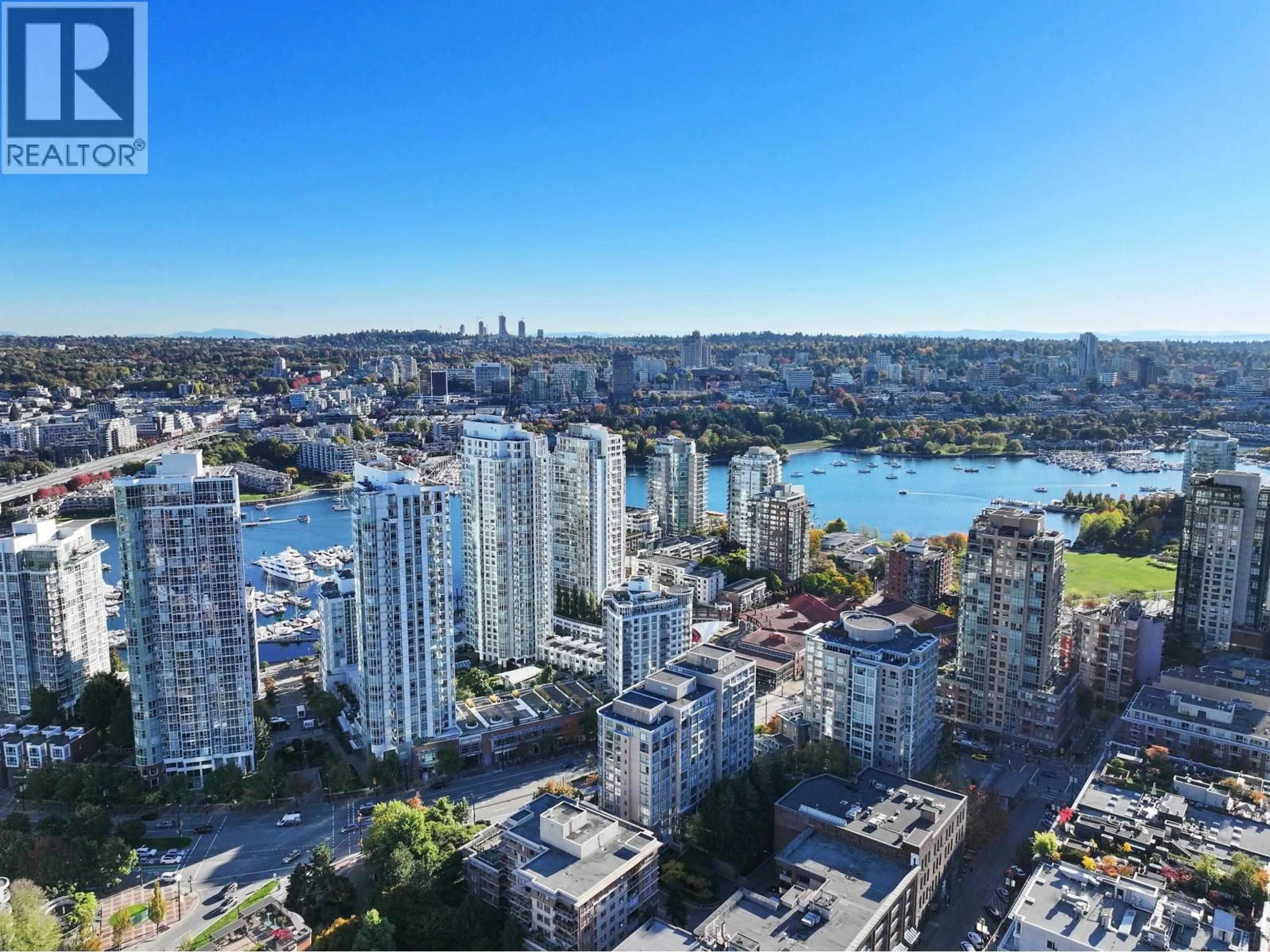 A pic from outside/outdoor area/front of a property/back of a property/a pic from drone, city buildings view from balcony for 602 - 1177 PACIFIC BOULEVARD, Vancouver British Columbia V6Z2R8