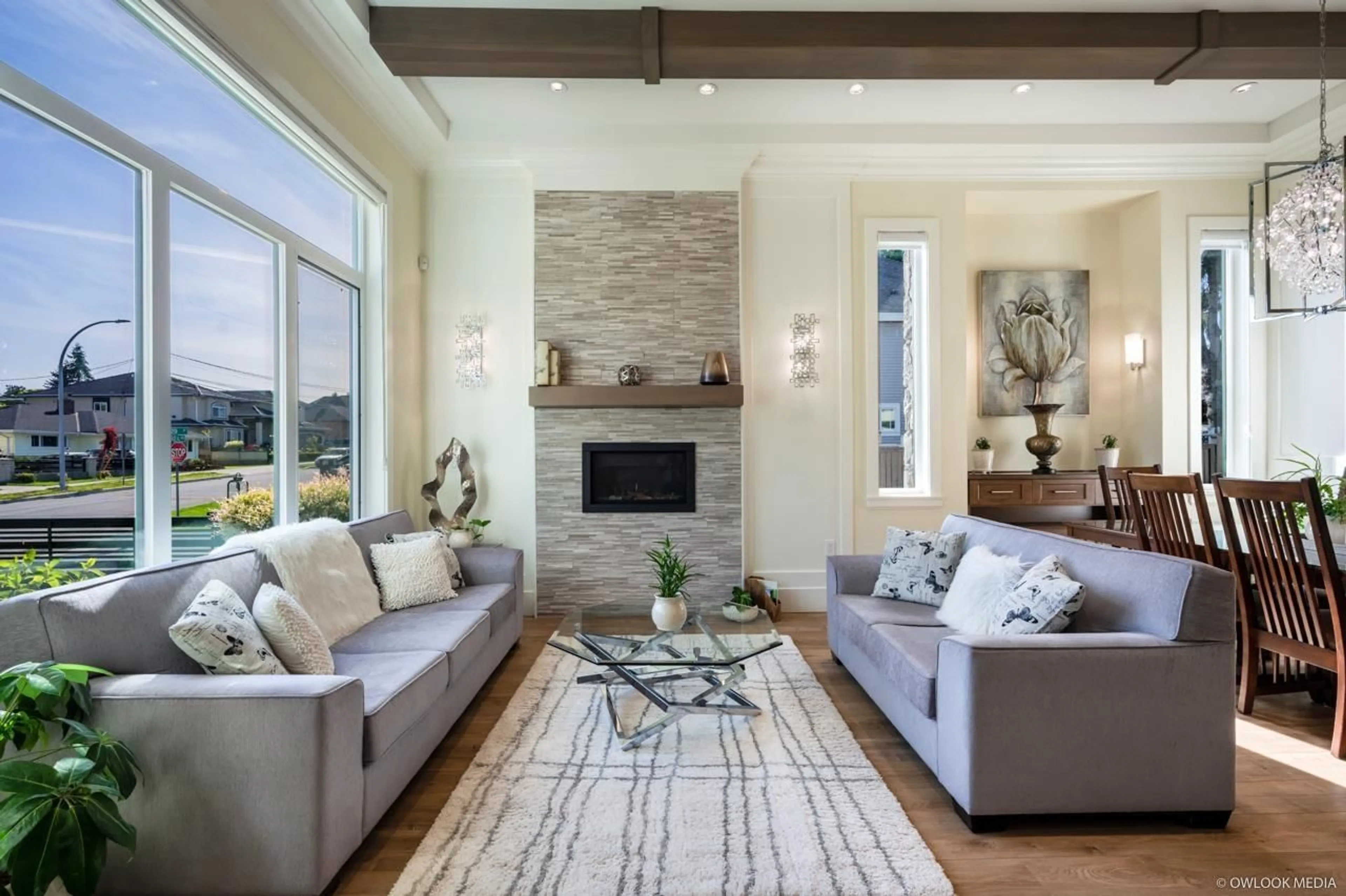 Living room with furniture, unknown for 12901 92A, Surrey British Columbia V3V1K1