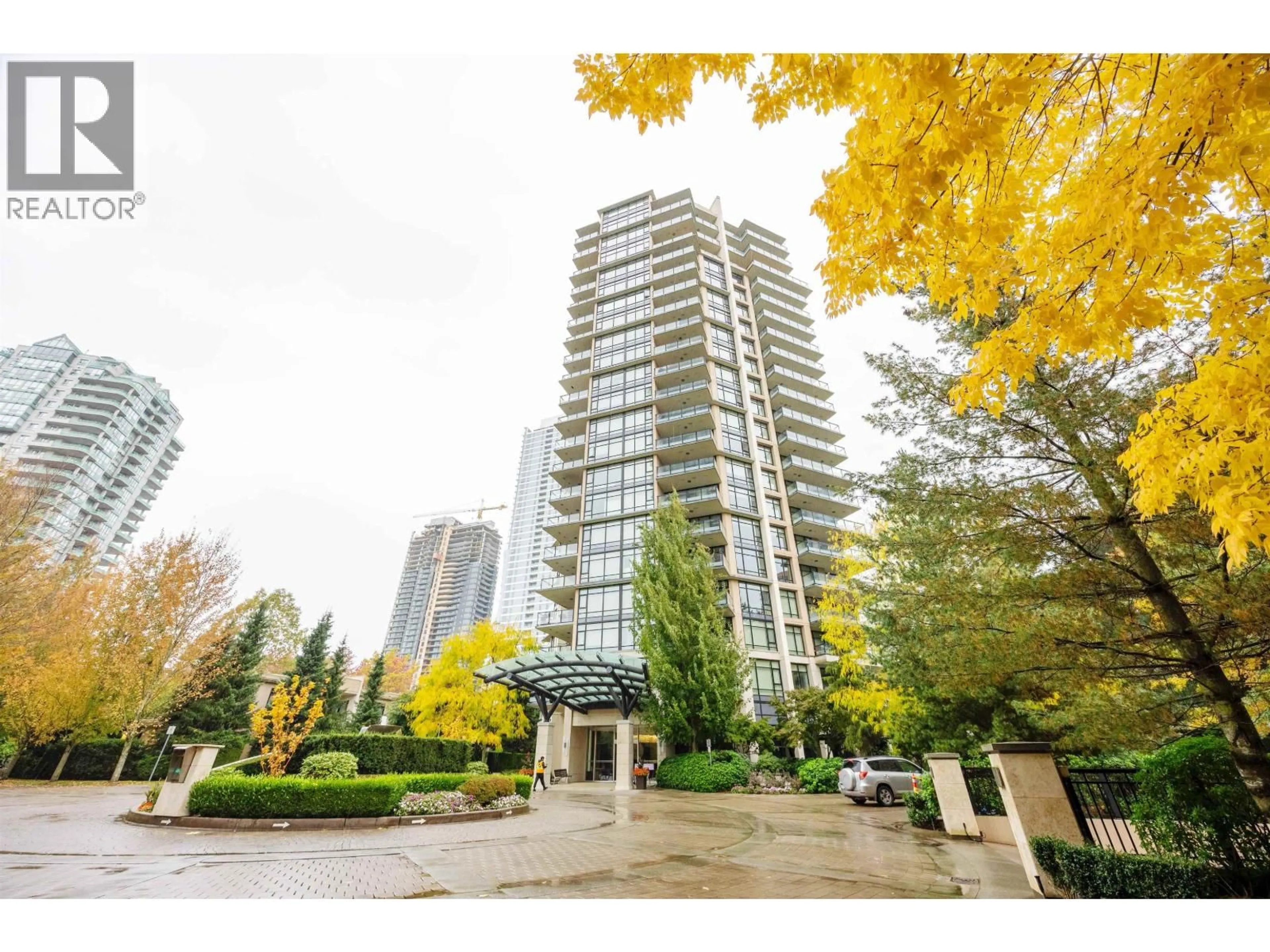 Unknown for 205 - 6168 WILSON AVENUE, Burnaby British Columbia V5H0B2