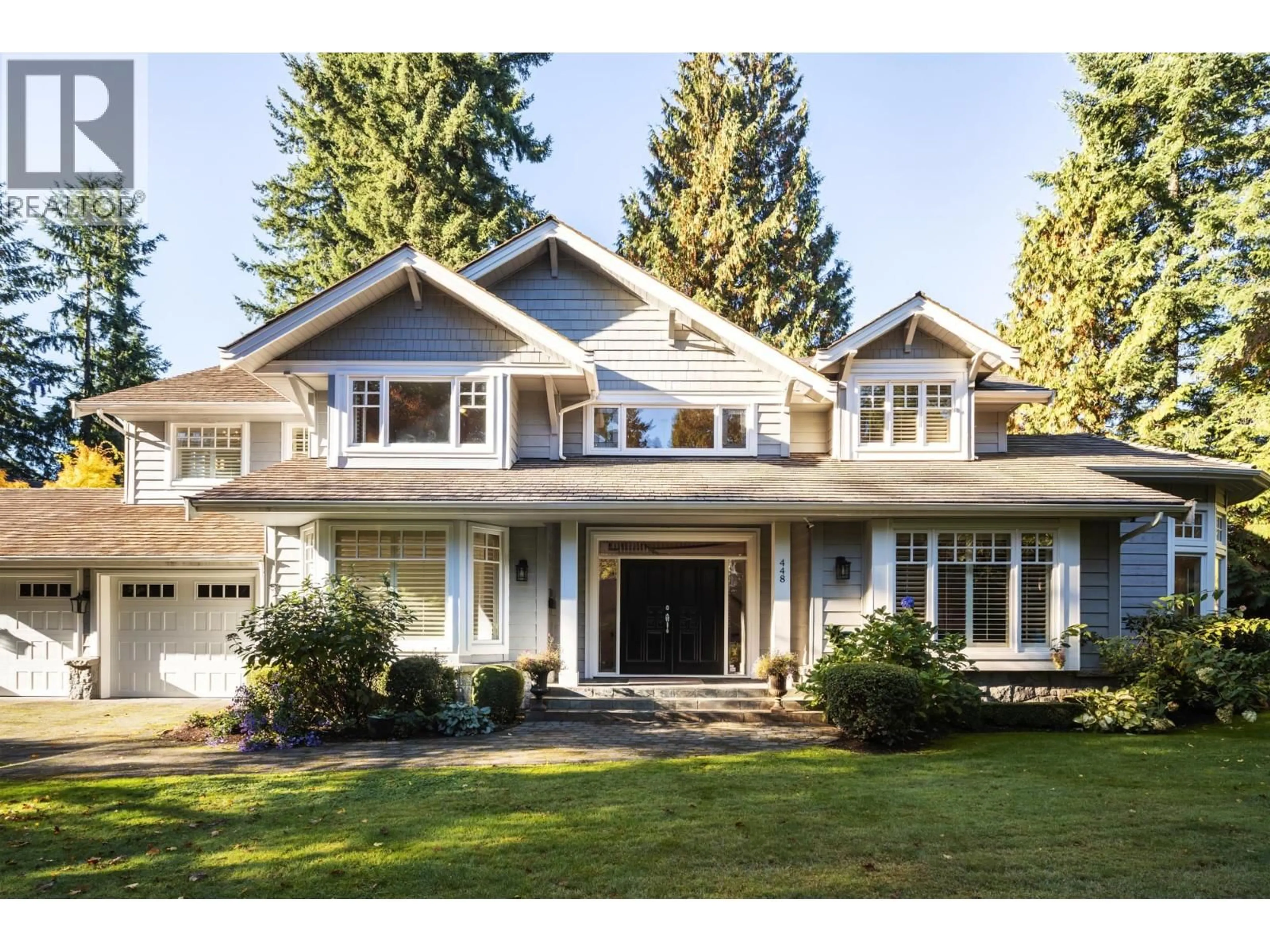 Home with vinyl exterior material, street for 448 GORDON AVENUE, West Vancouver British Columbia V7T1P3