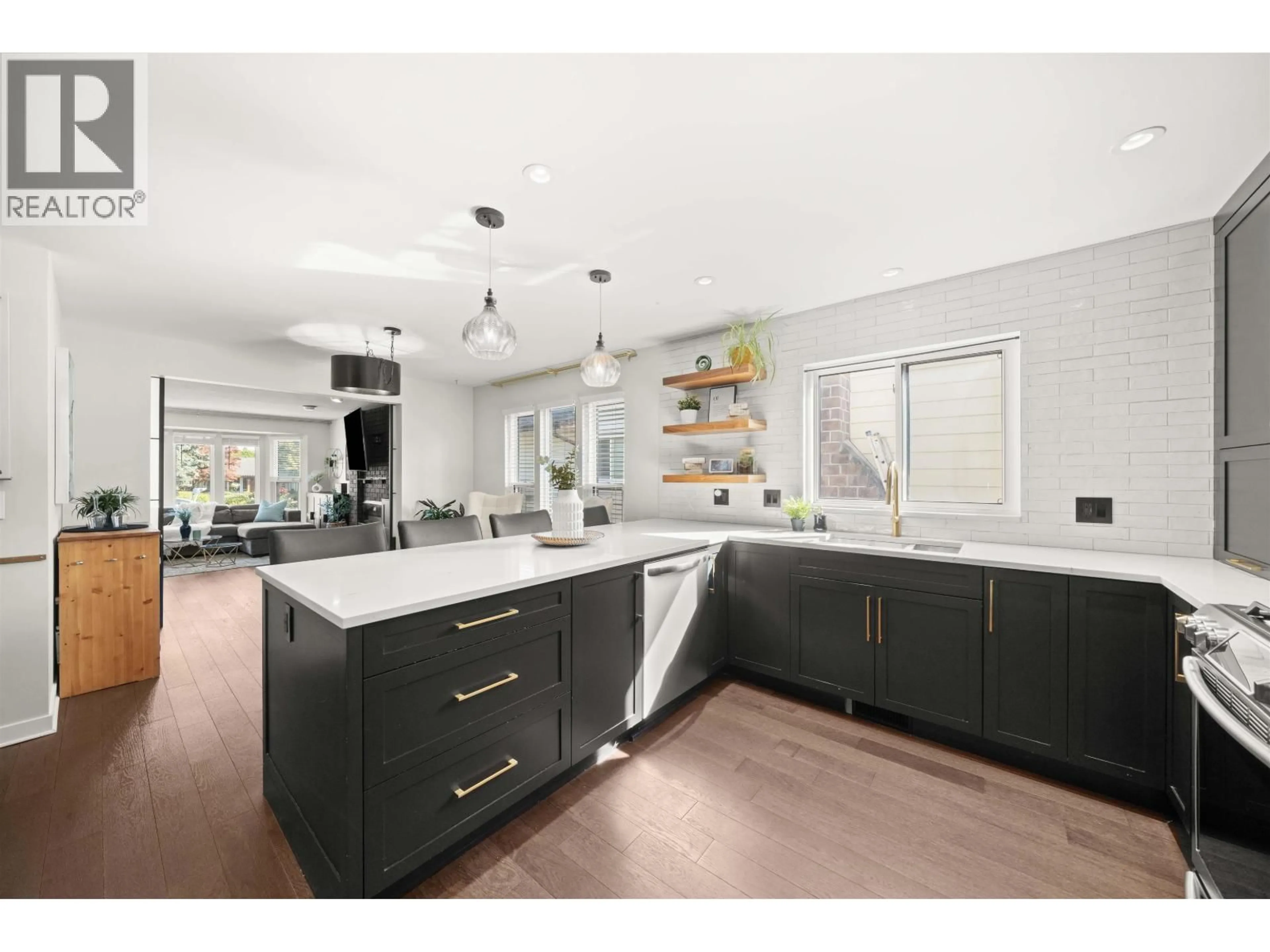 Open concept kitchen, unknown for 4939 LINDEN DRIVE, Delta British Columbia V4K3A2