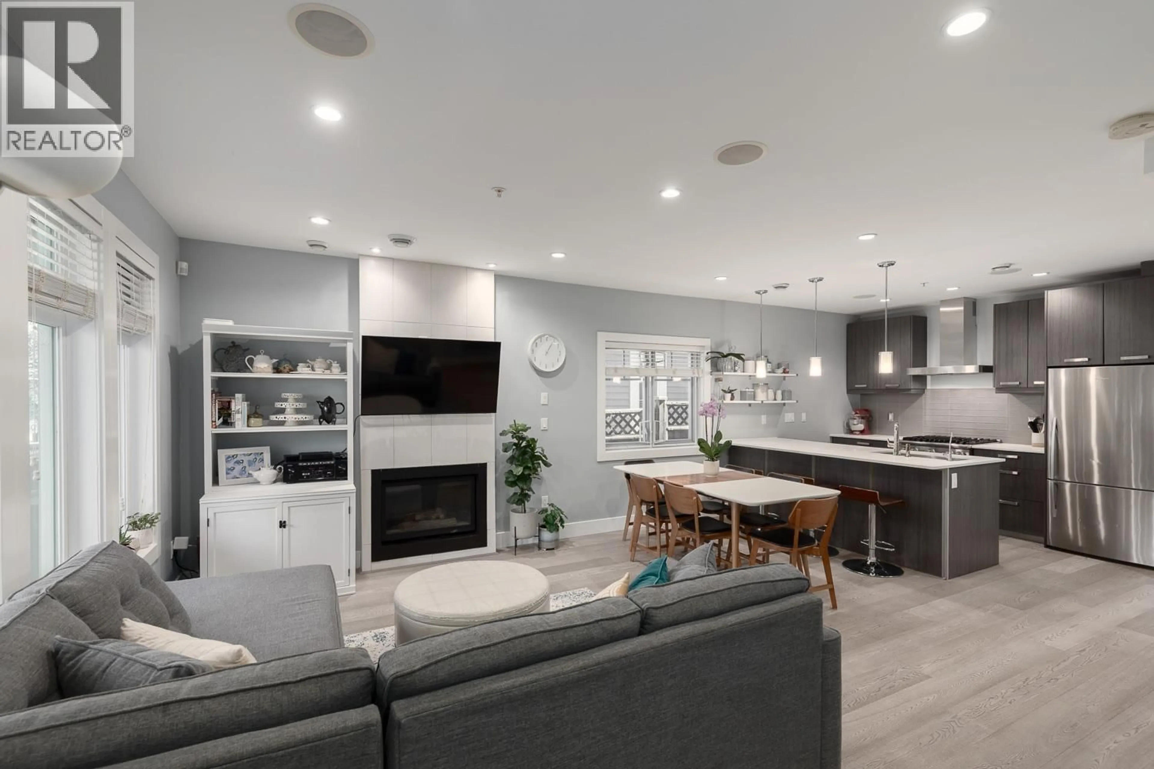 Open concept kitchen, unknown for 1082 10TH AVENUE, Vancouver British Columbia V5T2B5
