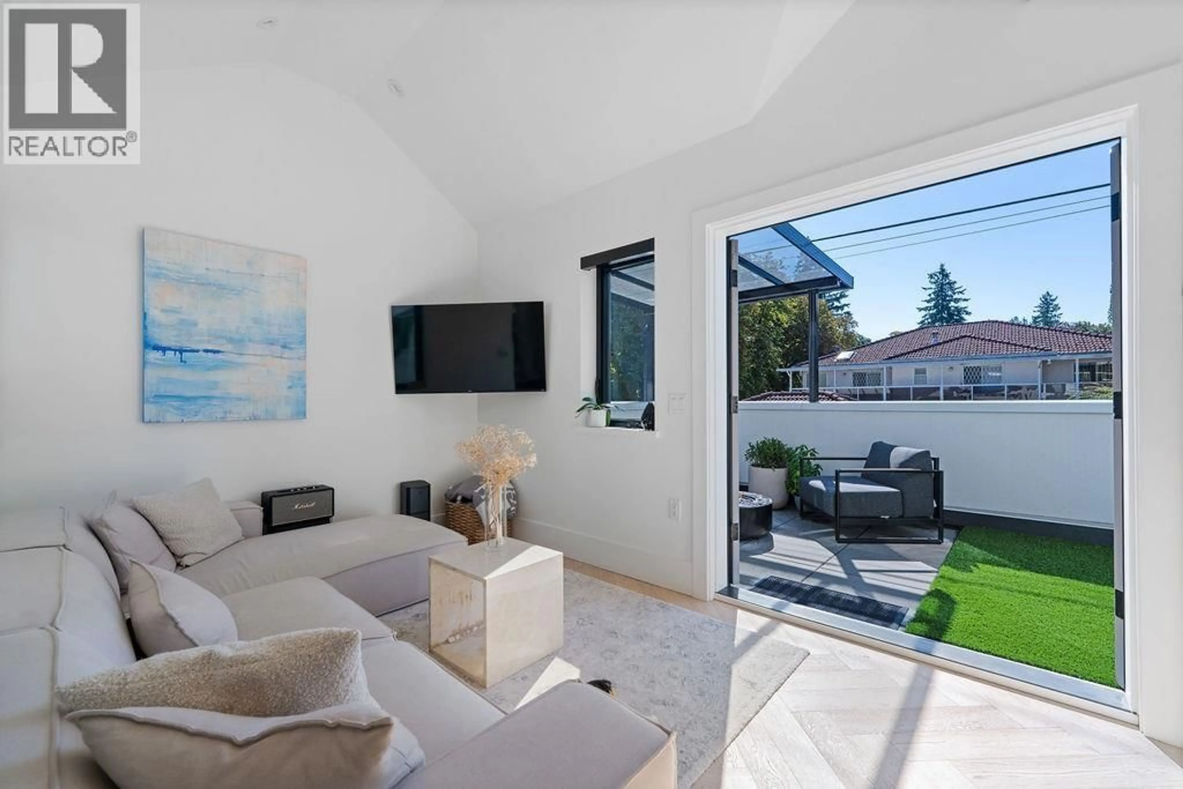 Living room with furniture, unknown for 4921 LARCH STREET, Vancouver British Columbia V6N0C8