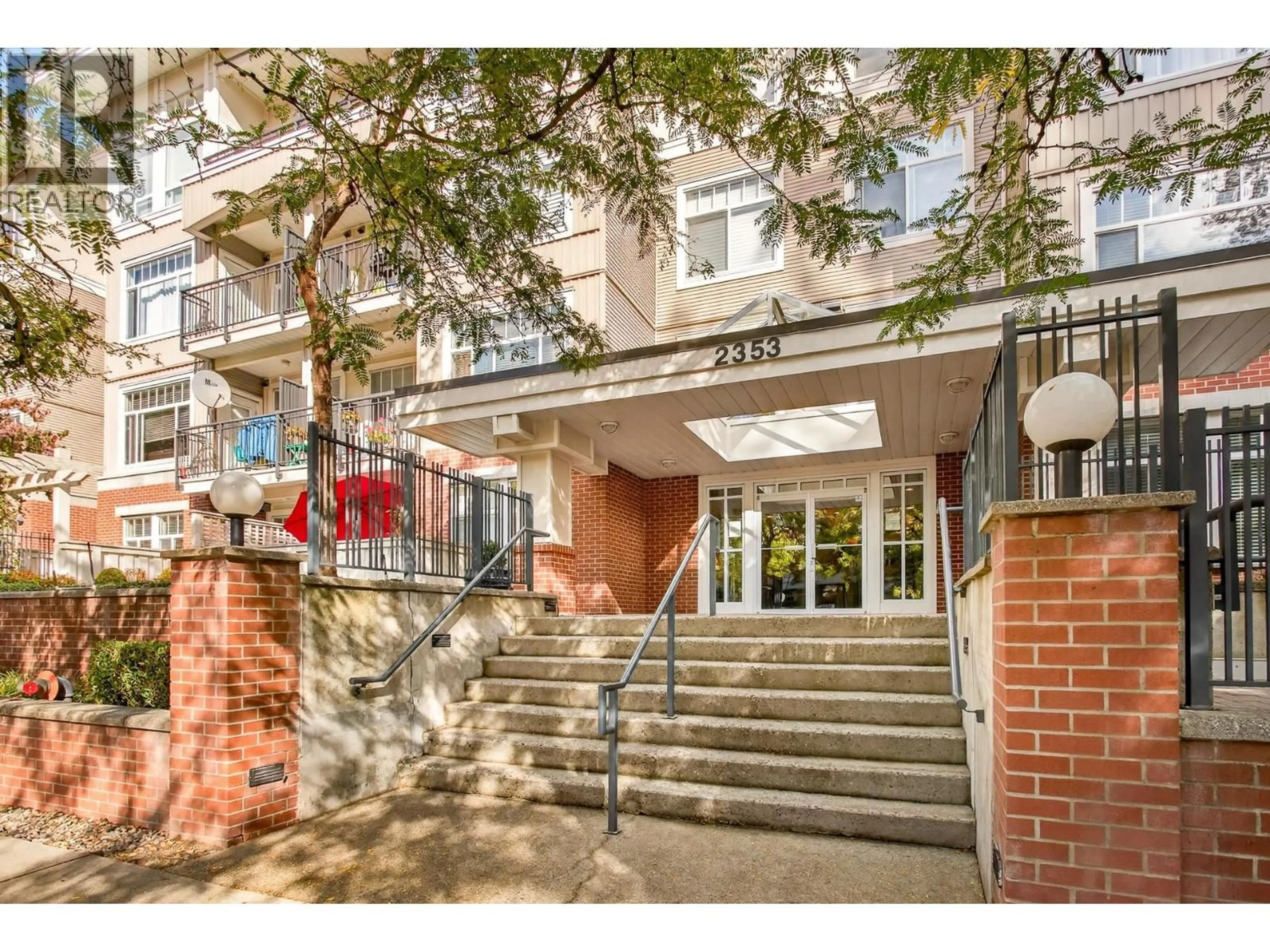 Indoor foyer for 109 - 2353 MARPOLE AVENUE, Port Coquitlam British Columbia V3C2A1