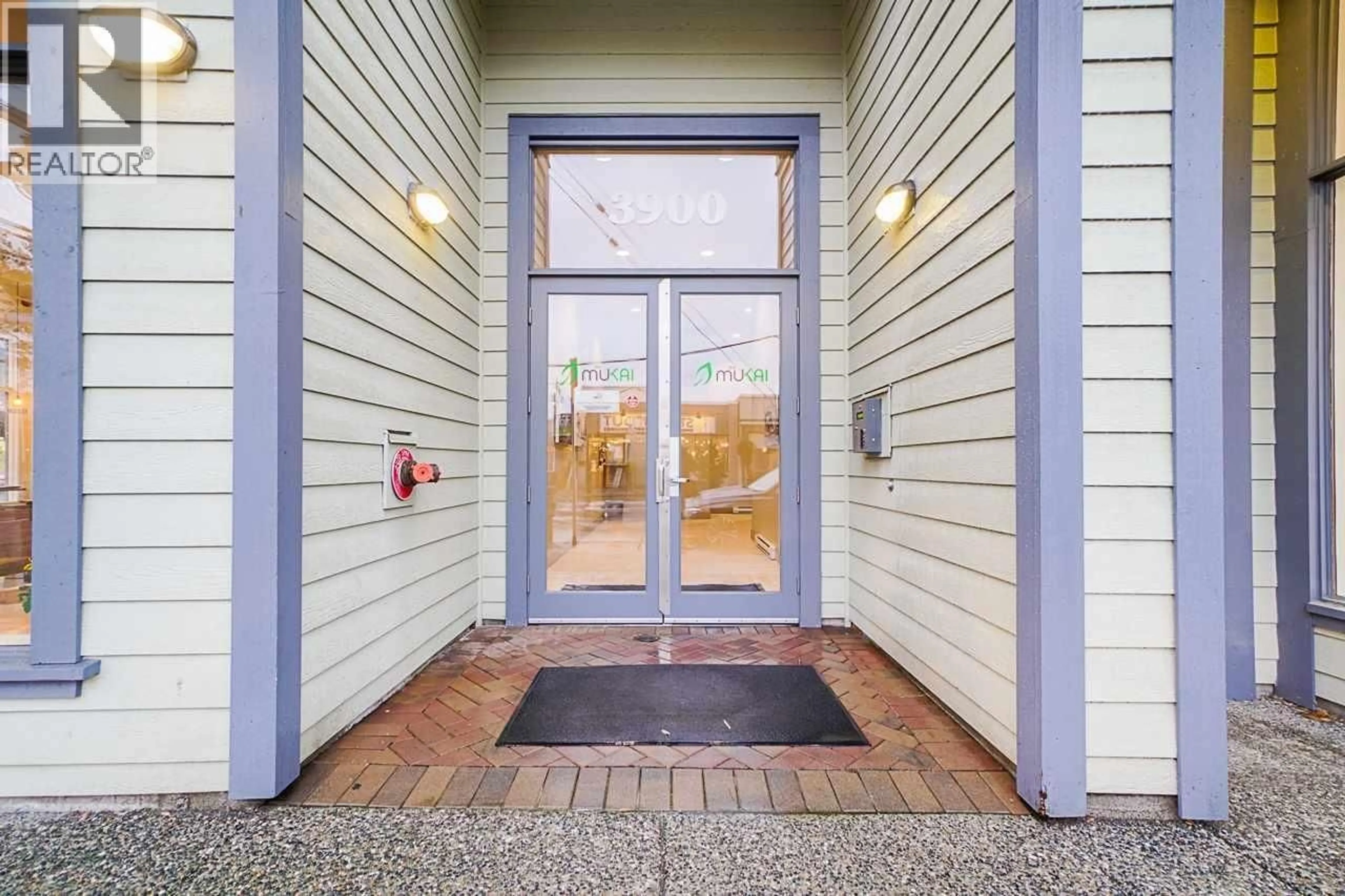 Indoor entryway for 205 - 3900 MONCTON STREET, Richmond British Columbia V7E3A6