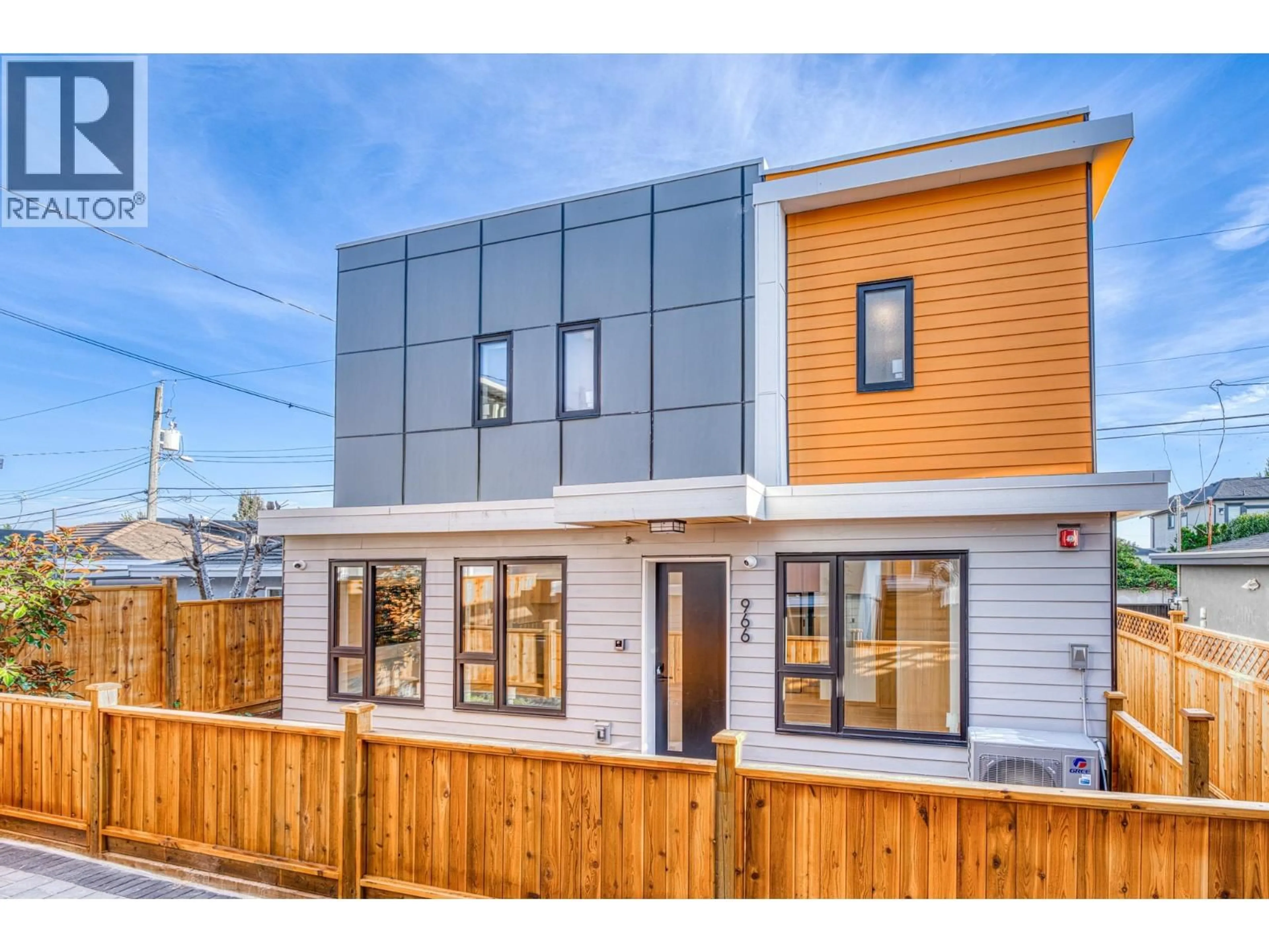 Home with vinyl exterior material, street for 966 55TH AVENUE, Vancouver British Columbia V5X1N9