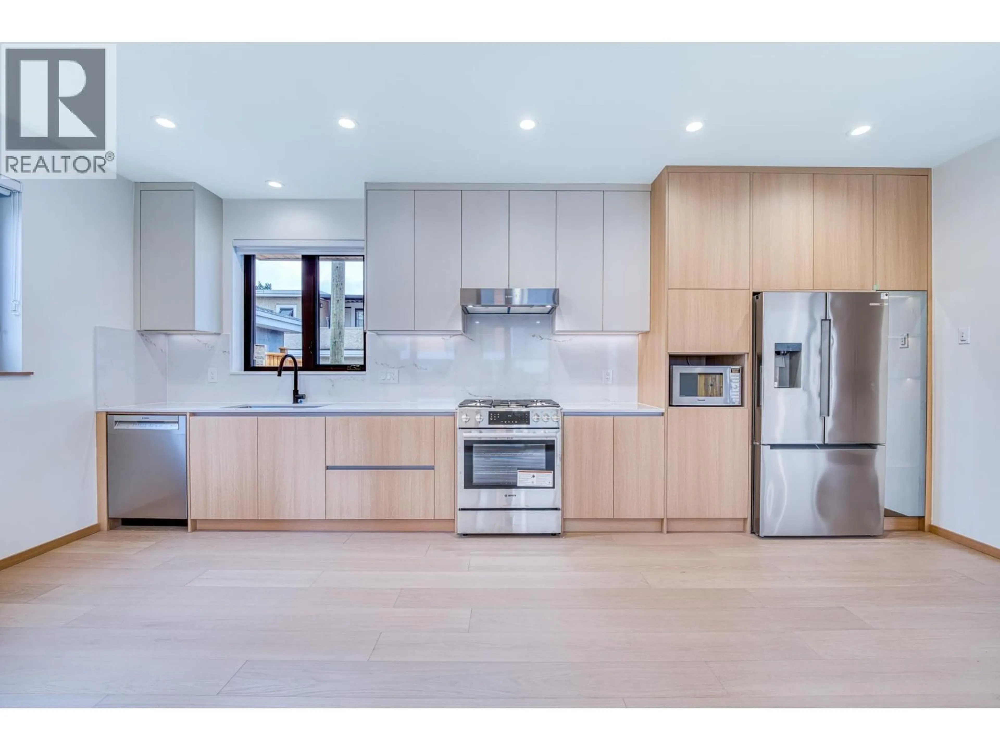 Open concept kitchen, unknown for 966 55TH AVENUE, Vancouver British Columbia V5X1N9